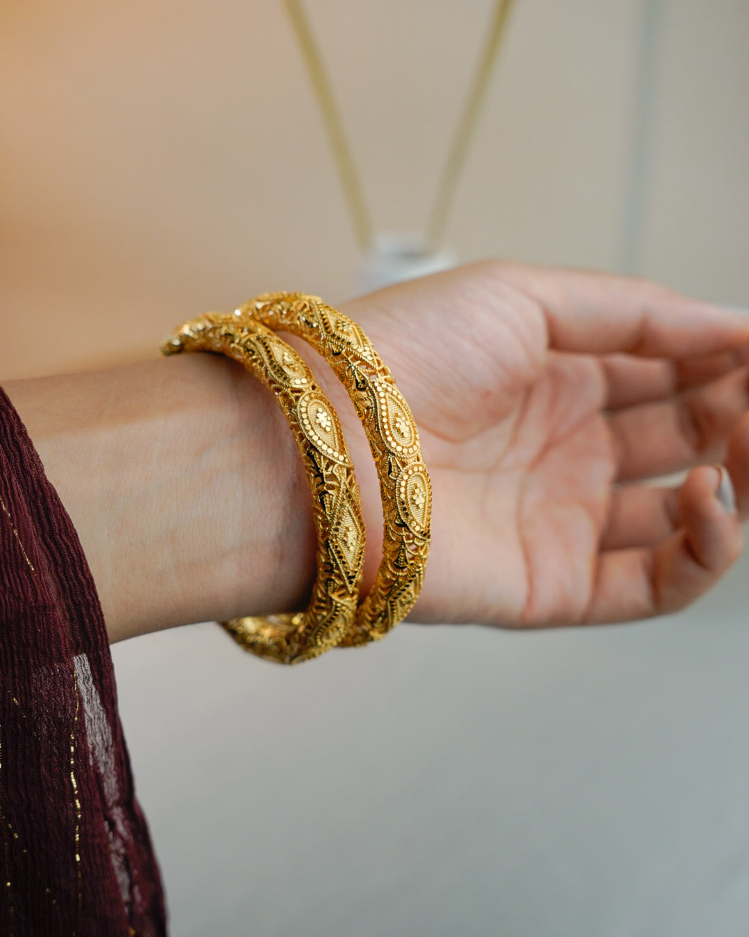 ORO- Gold Paisley Bangles