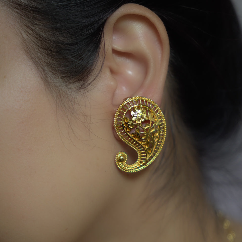 ORO-Splendid Intricate Gold Necklace Set