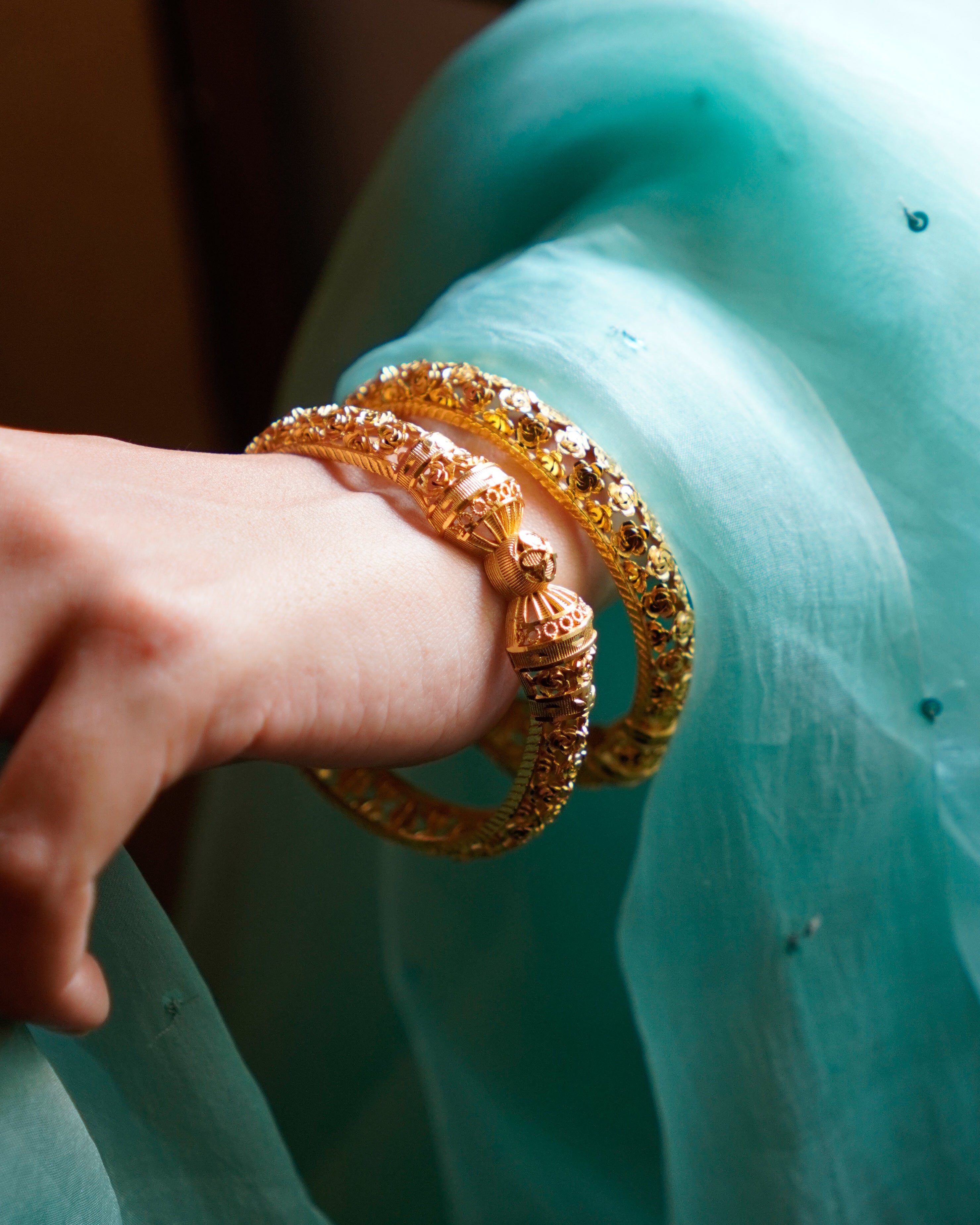 ORO-Flower Designed Gold Plated Bangles