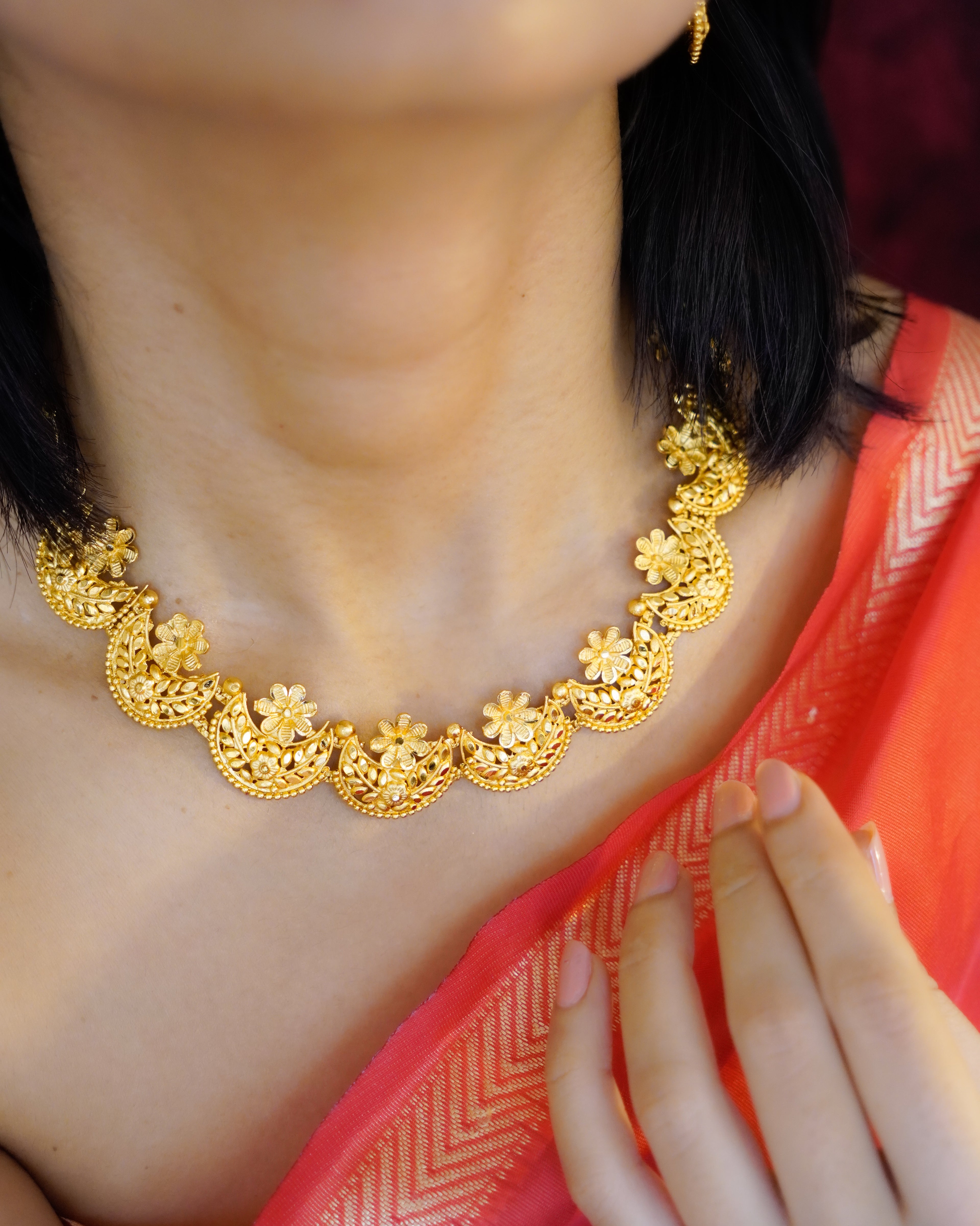 ORO- Gold Necklace set