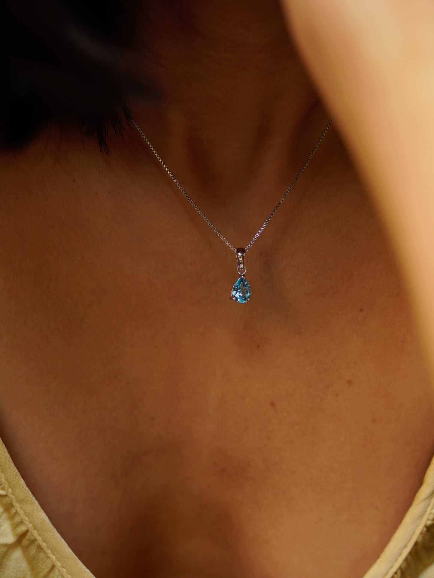 ARTEMIS-Ocean Blue Topaz Pendant In 925 Silver