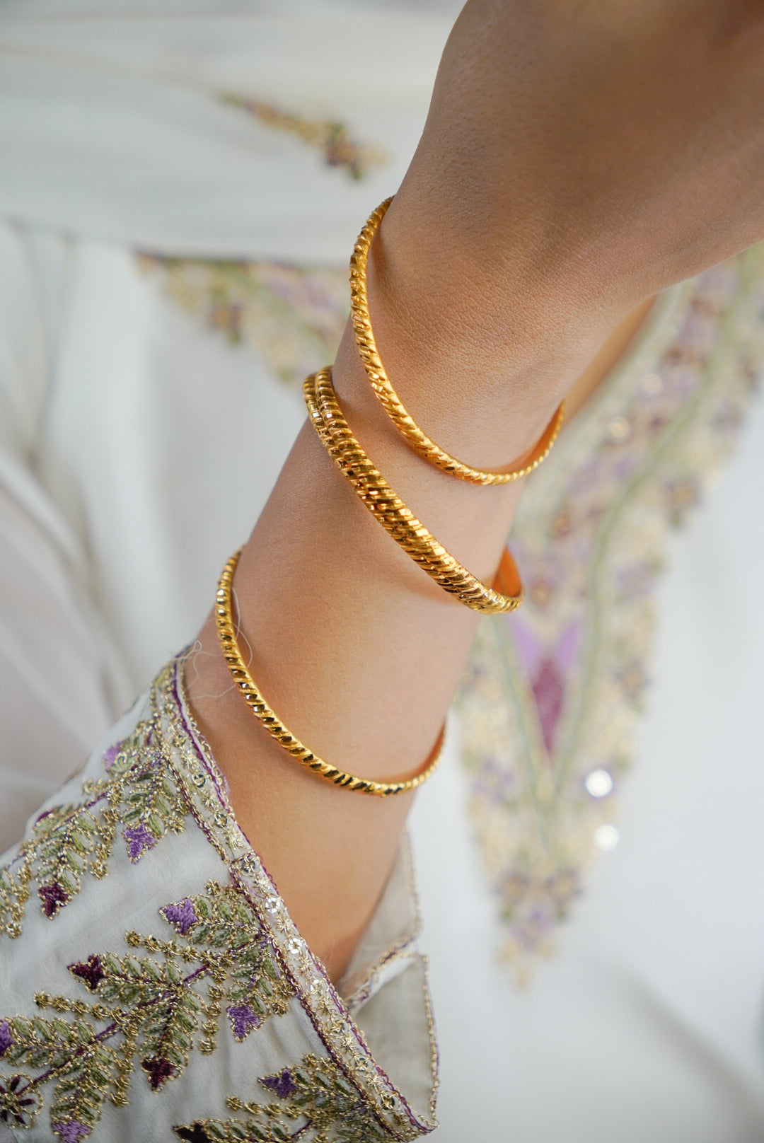 ORO-Gold Plated Churi Bangles