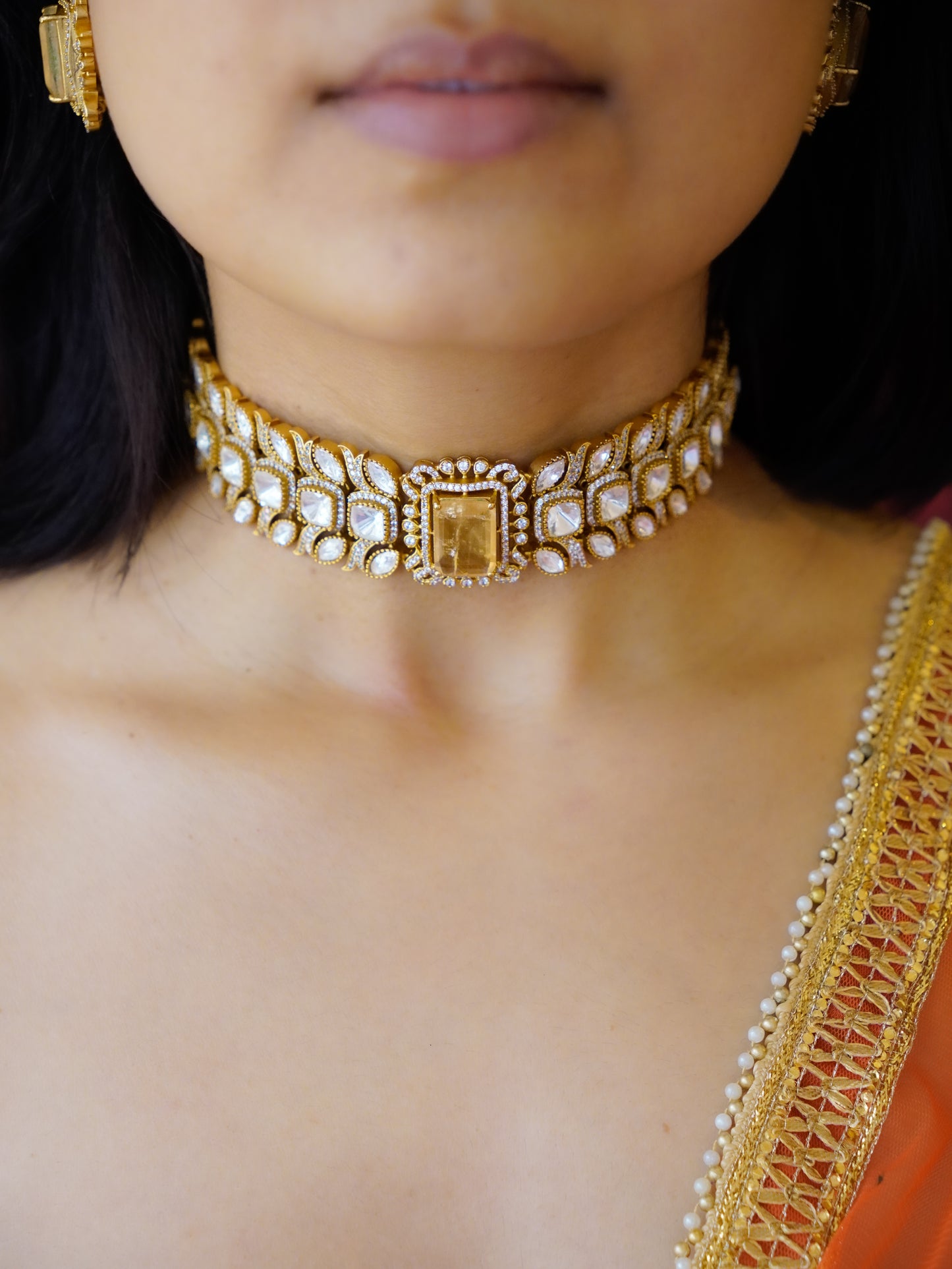 ZIKHIN- Gold-Plated Gemstone Choker Set with Matching Earrings