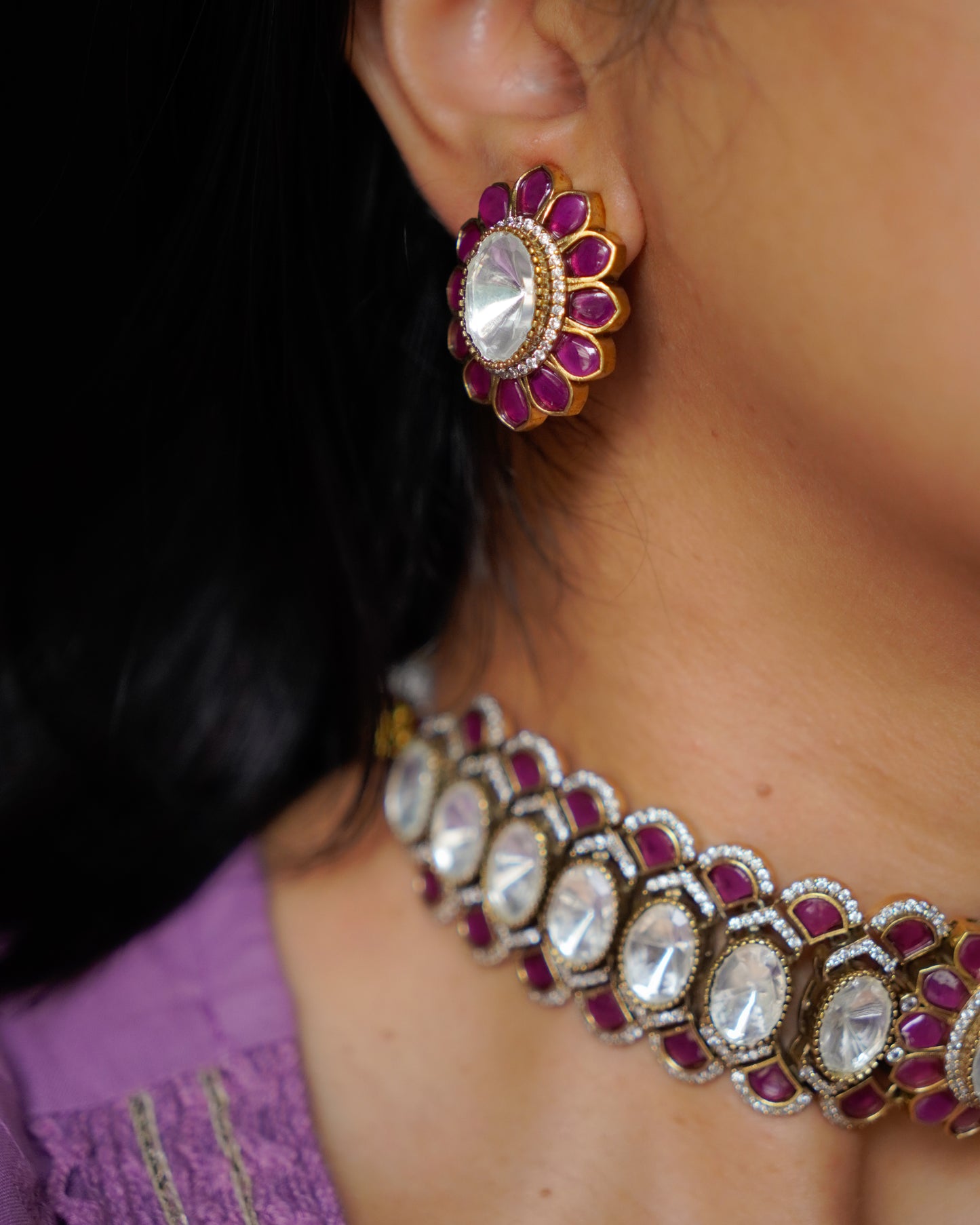 ZIKHIN- Maharani Splendor Elegant Choker Set
