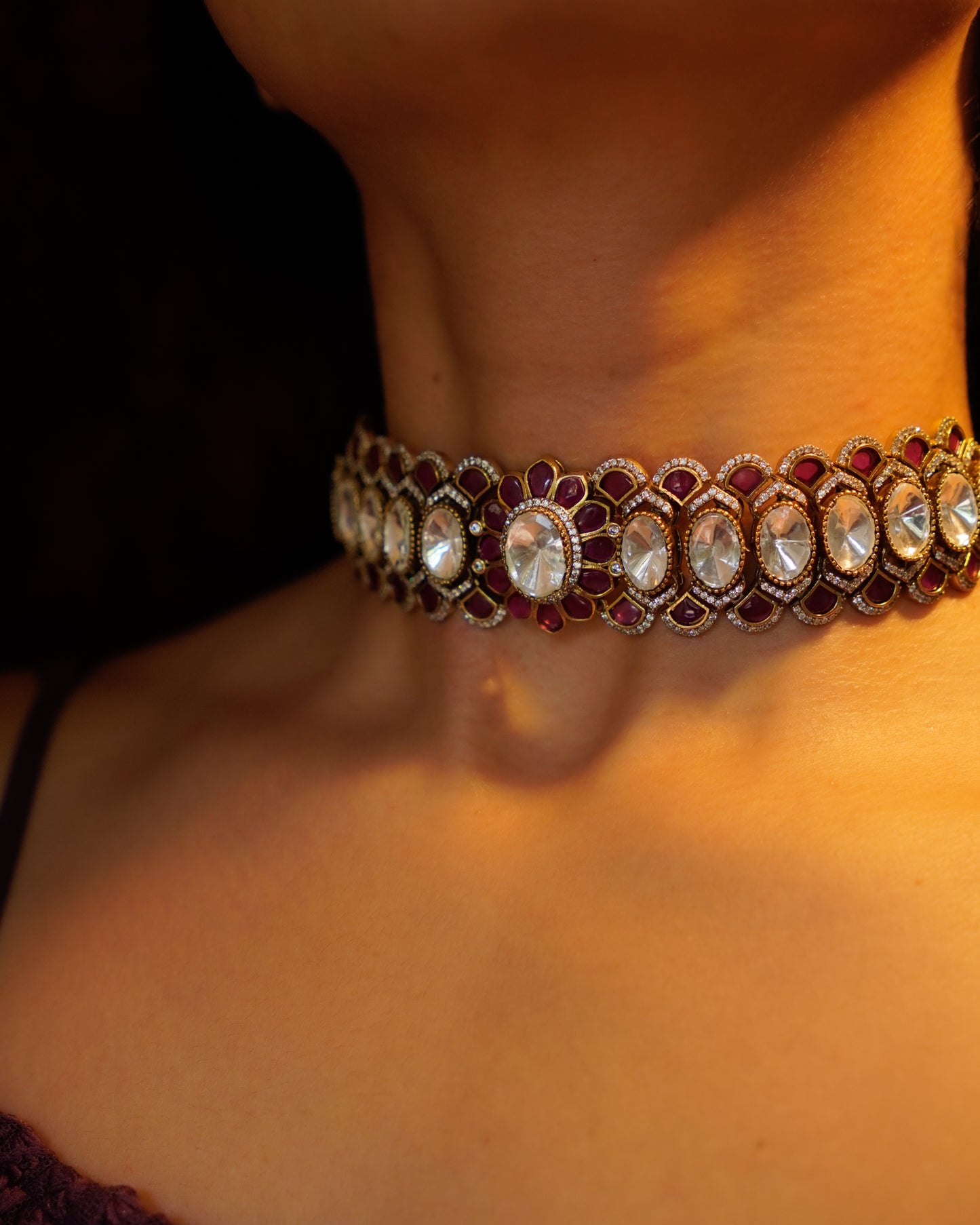 ZIKHIN- Maharani Splendor Elegant Choker Set