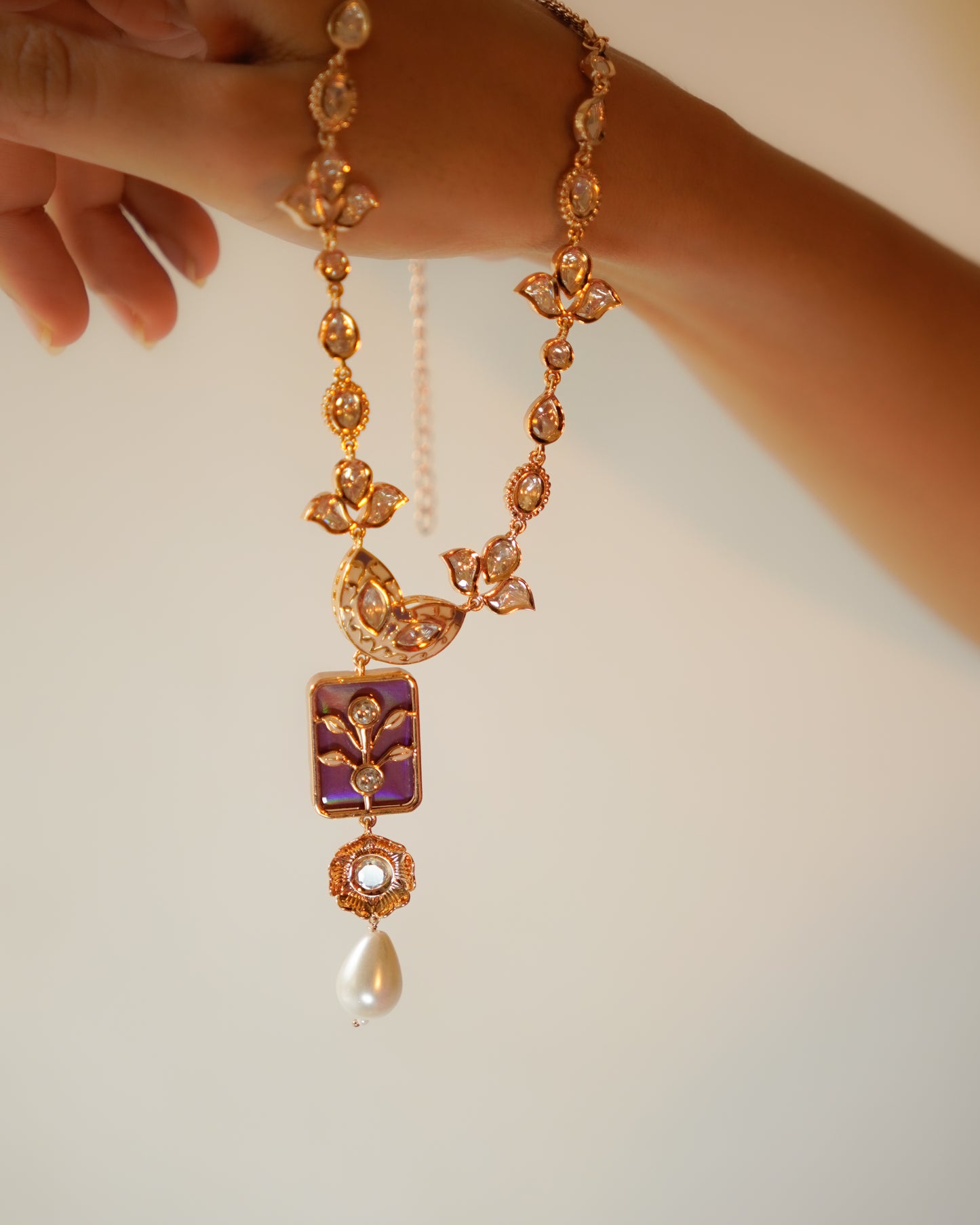 ROOP- Pink Pearl Pendant Necklace Set