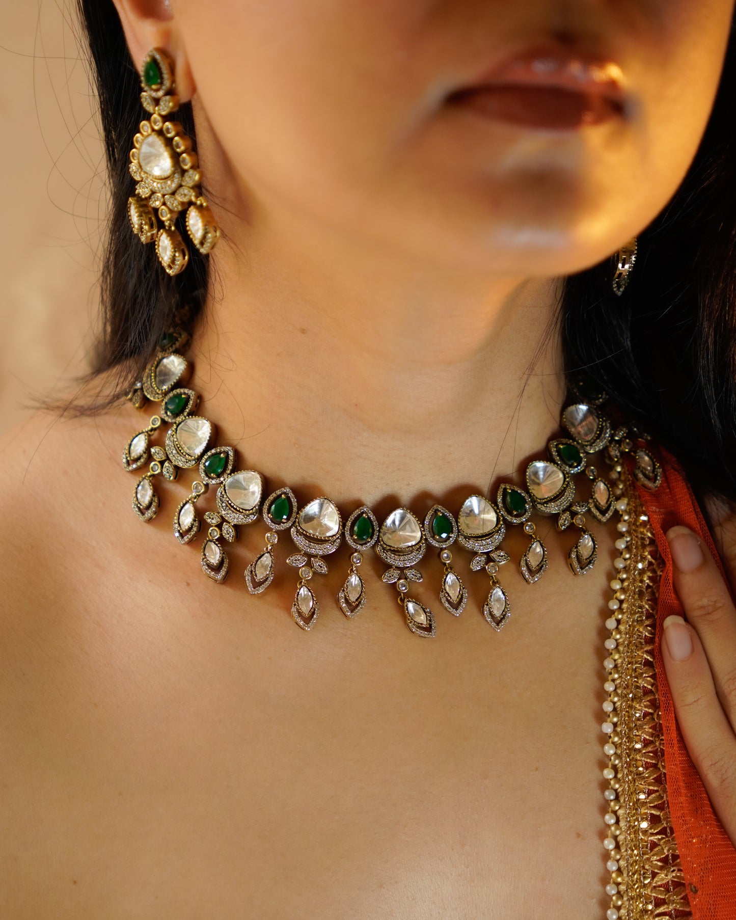 ZIKHIN- Exquisite Handmade Choker Necklace with Intricate Design