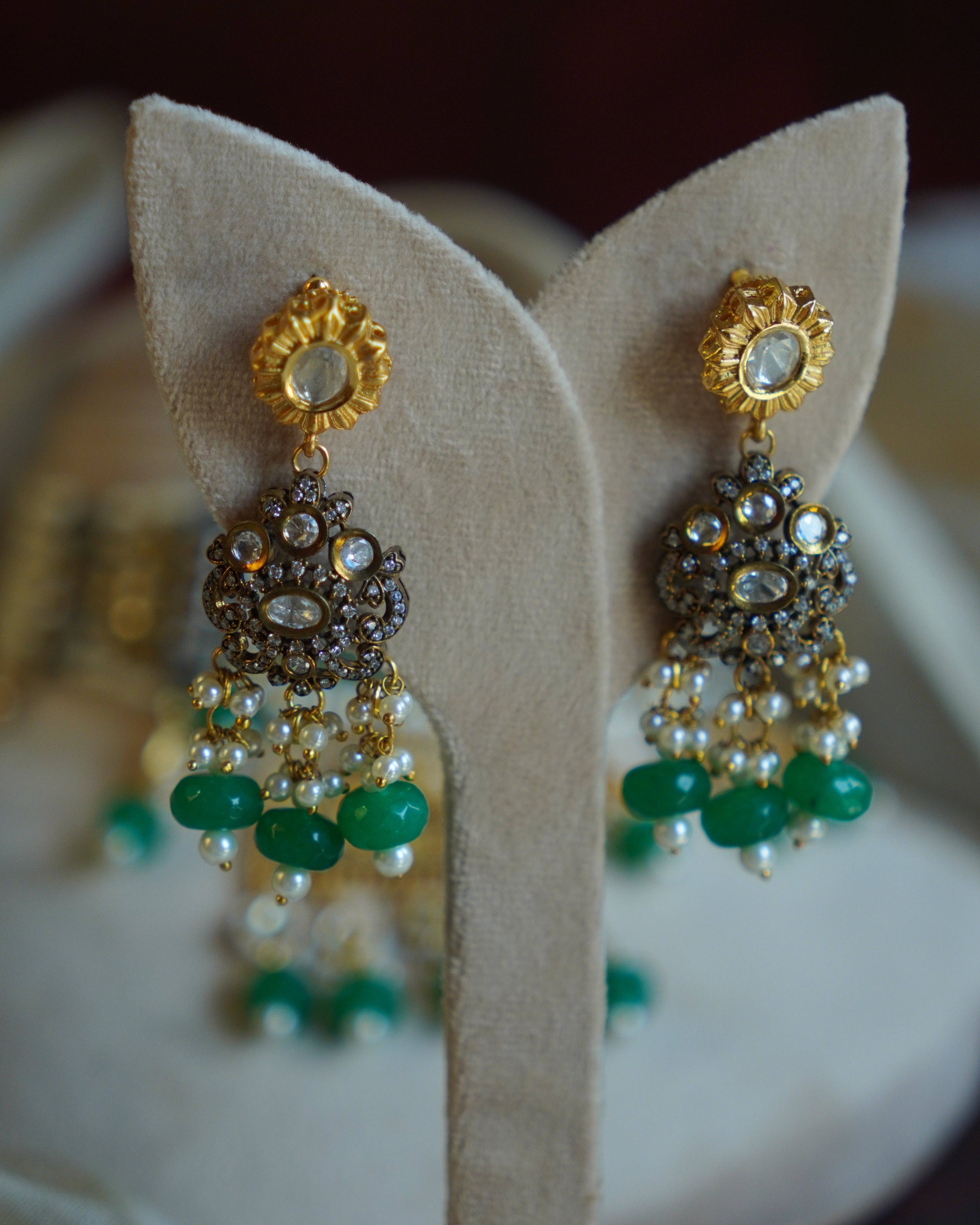 ROOP- Bride and Wedding Palki Stonework Kundan Choker Set