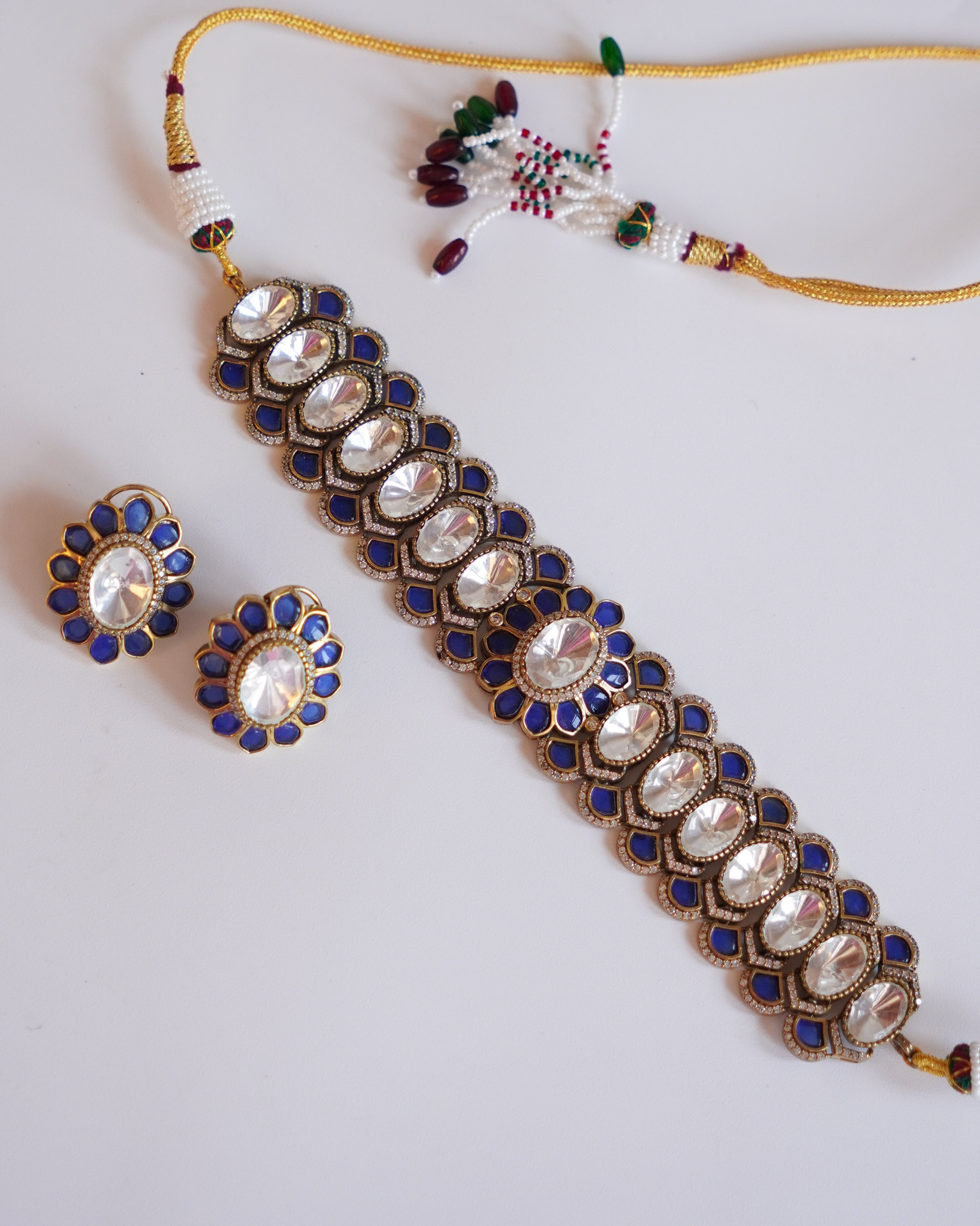 ZIKHIN- Maharani Splendor Elegant Choker Set