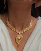 ORO- Traditional Paisley Necklace Set with Earrings