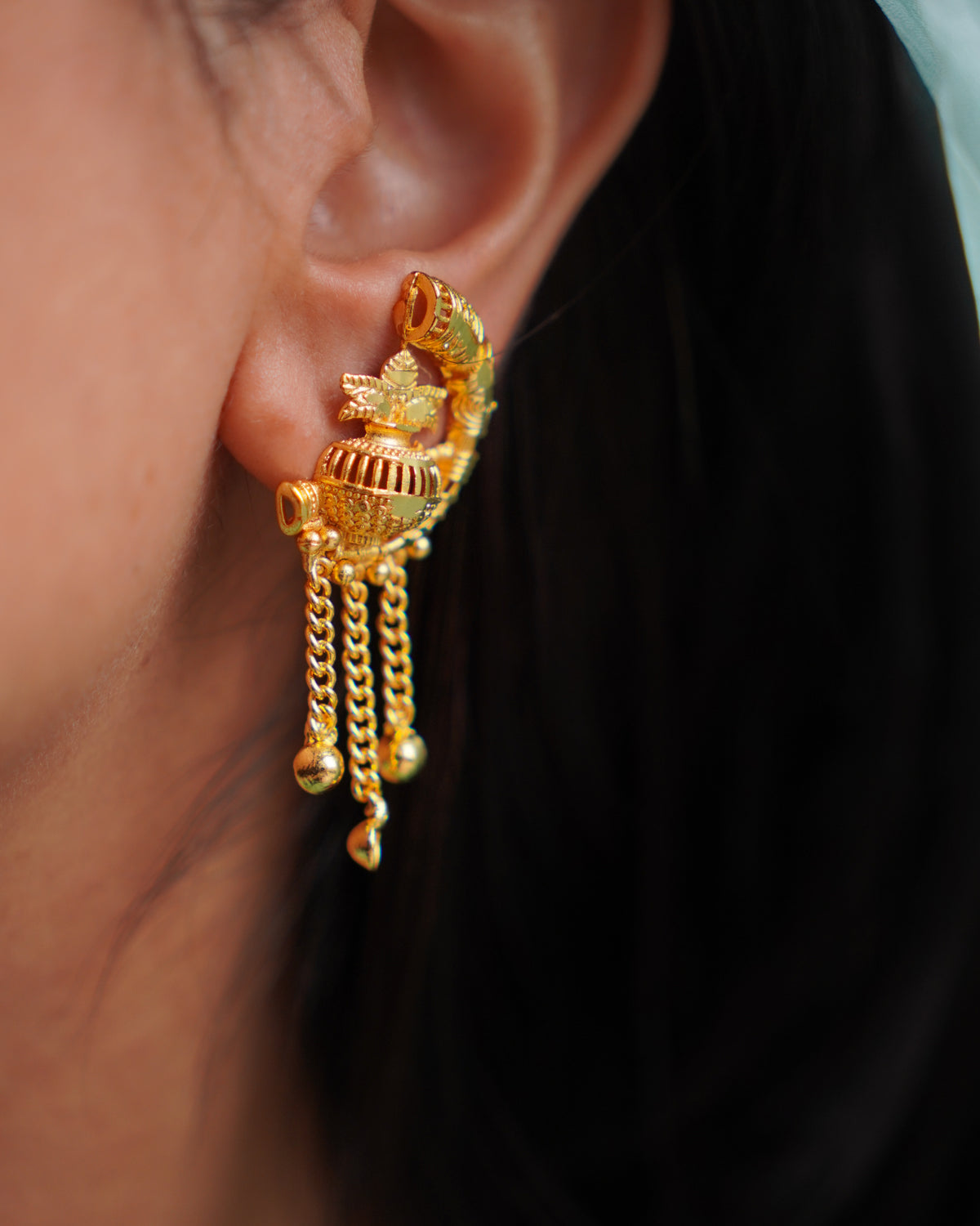 ORO- Traditional 1 Gram Gold Purnakumbha Necklace Set with Matching Drop Earrings | Premium Micro Plated Temple Jewellery