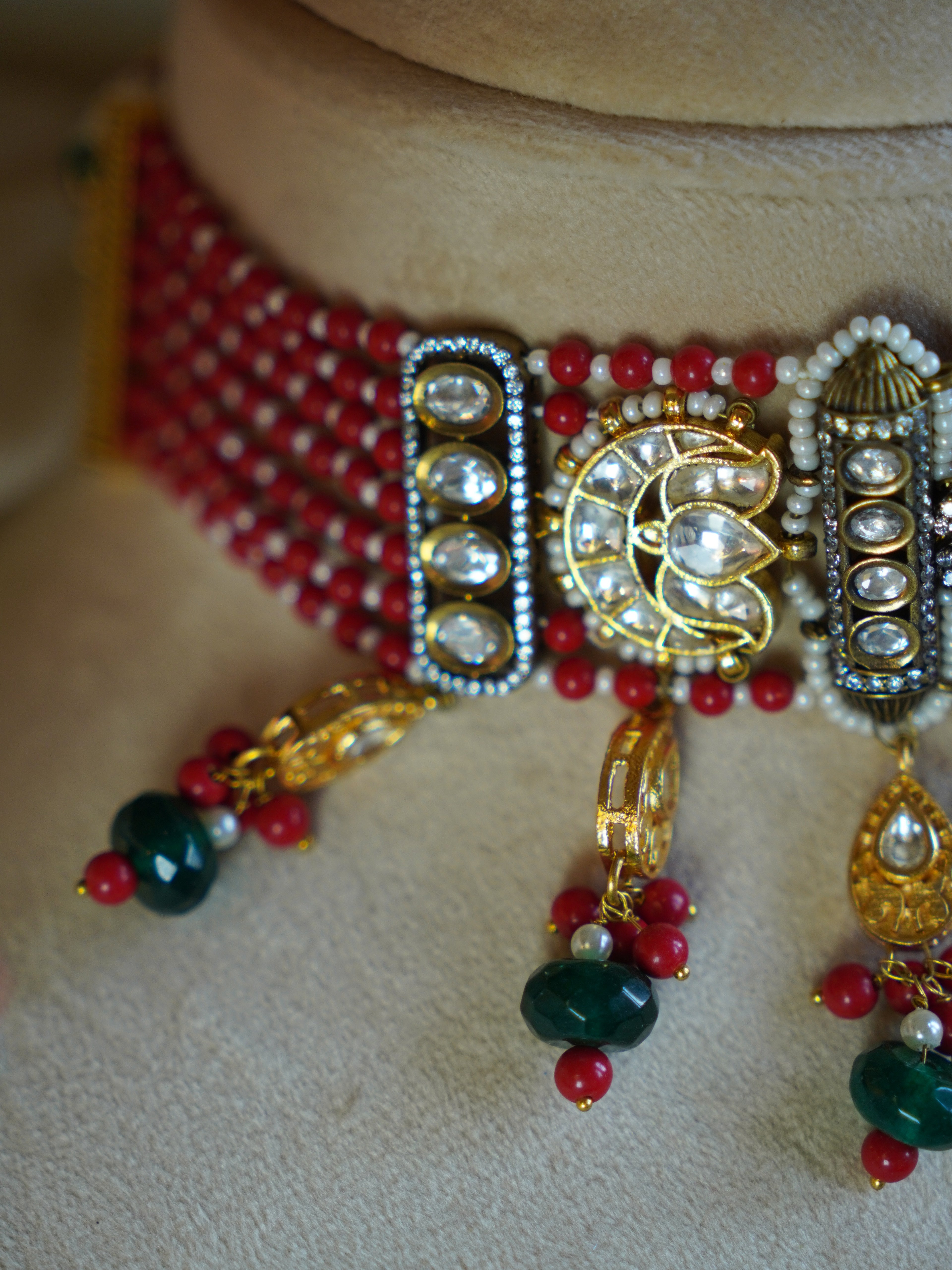 ROOP- Bride and Wedding Palki Stonework Kundan Choker Set