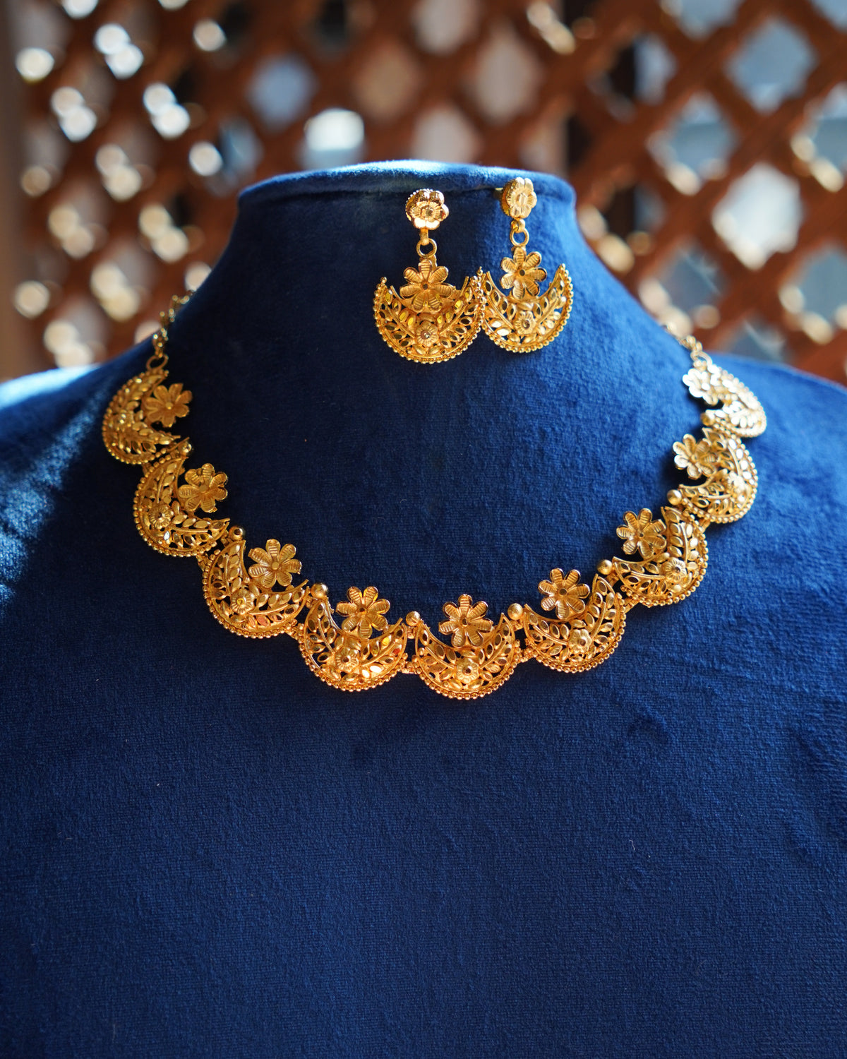 ORO- Chand Tara Gold Necklace set Premium 1 gm Gold Plated
