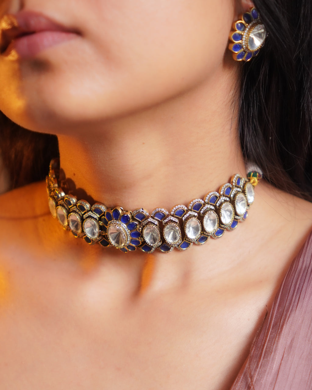 ZIKHIN- Maharani Splendor Elegant Choker Set
