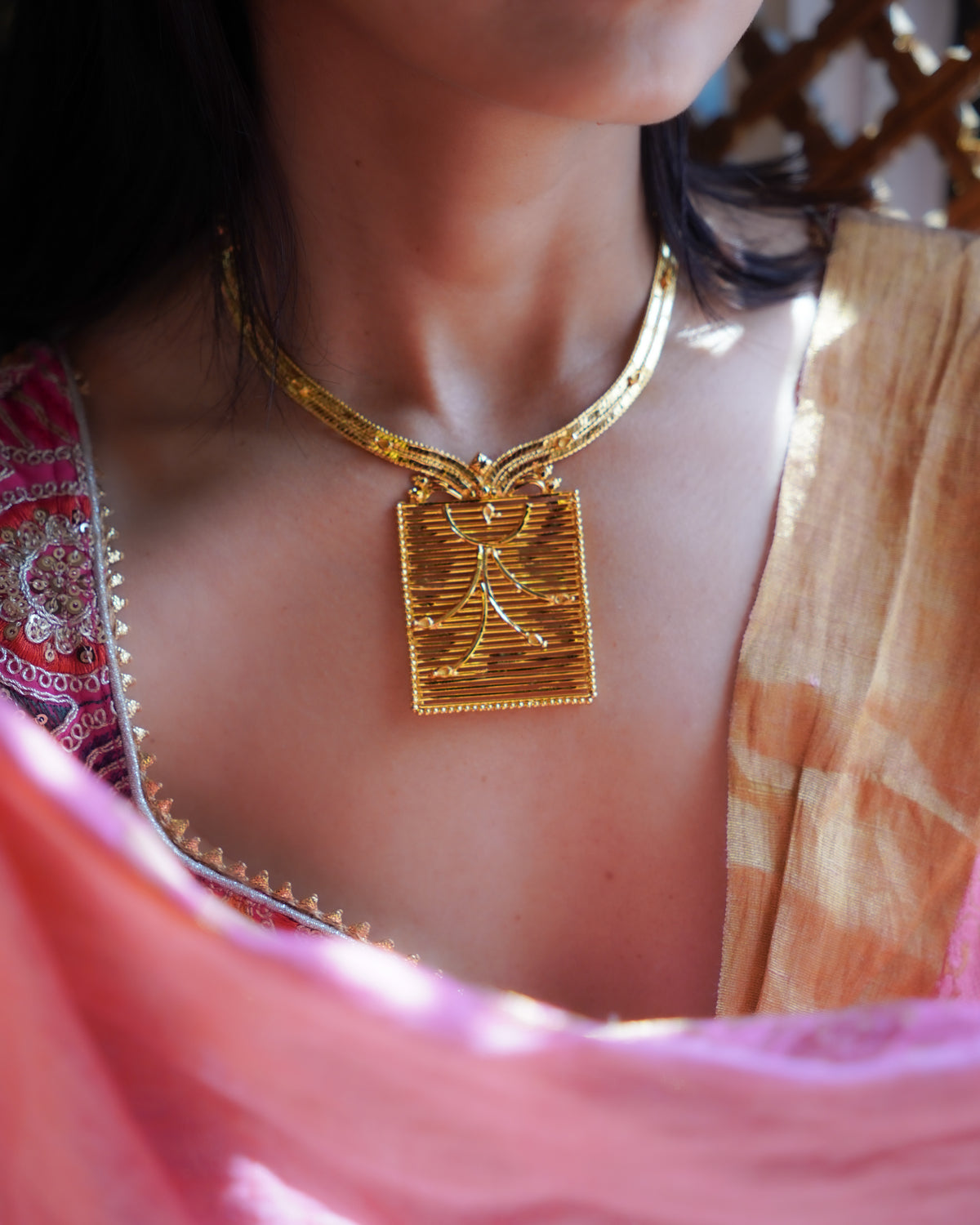 ORO-Grand Royal Gold Necklace Set