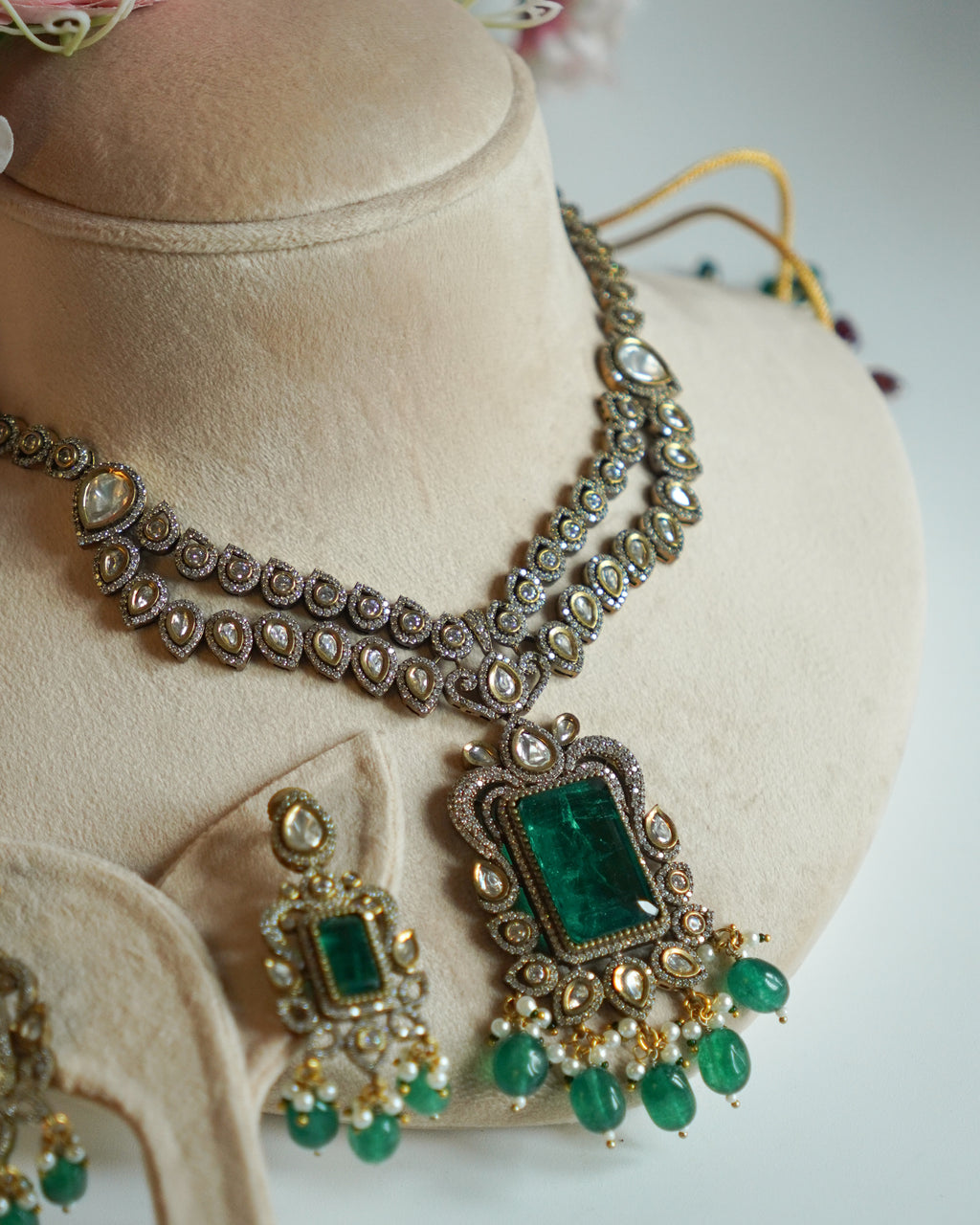 ZIKHIN-Royal Victorian Kundan Stonework Necklace Set