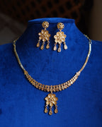 ORO- Gold Plated Flower Pendant Necklace & Earring Set