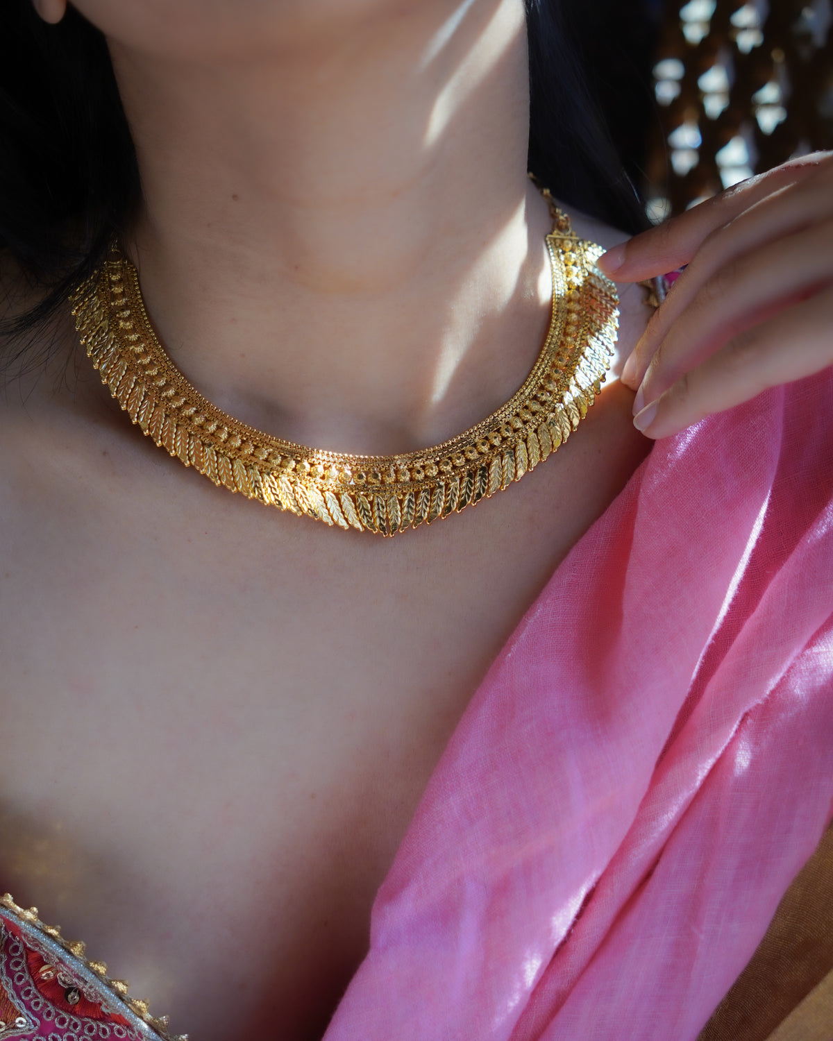 ORO- Premium Gold Plated Leaf  Necklace Set