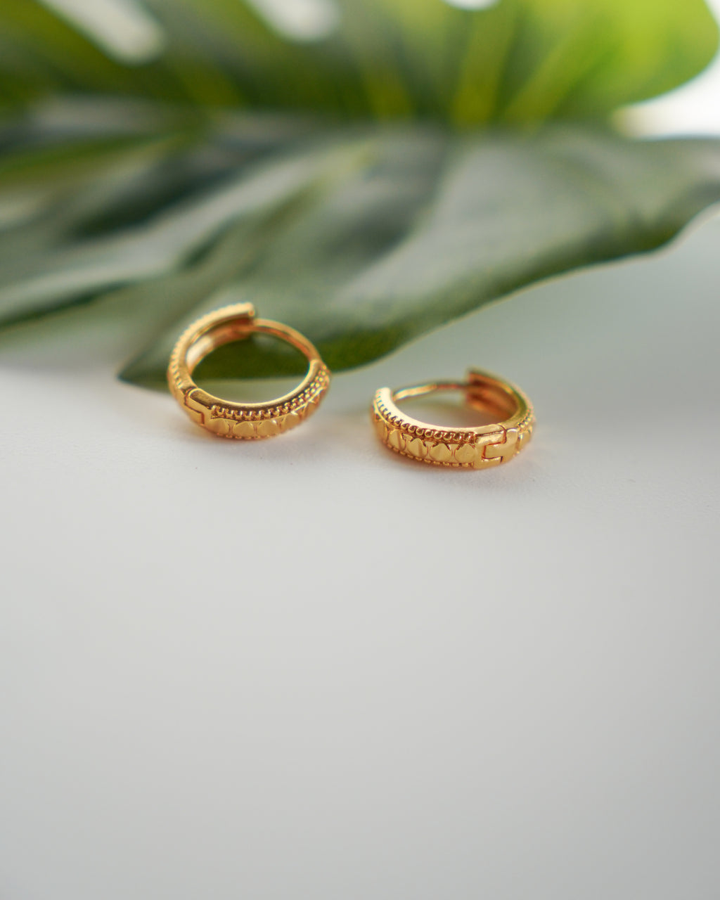FLORA- Vintage Textured Mini Hoop Earrings
