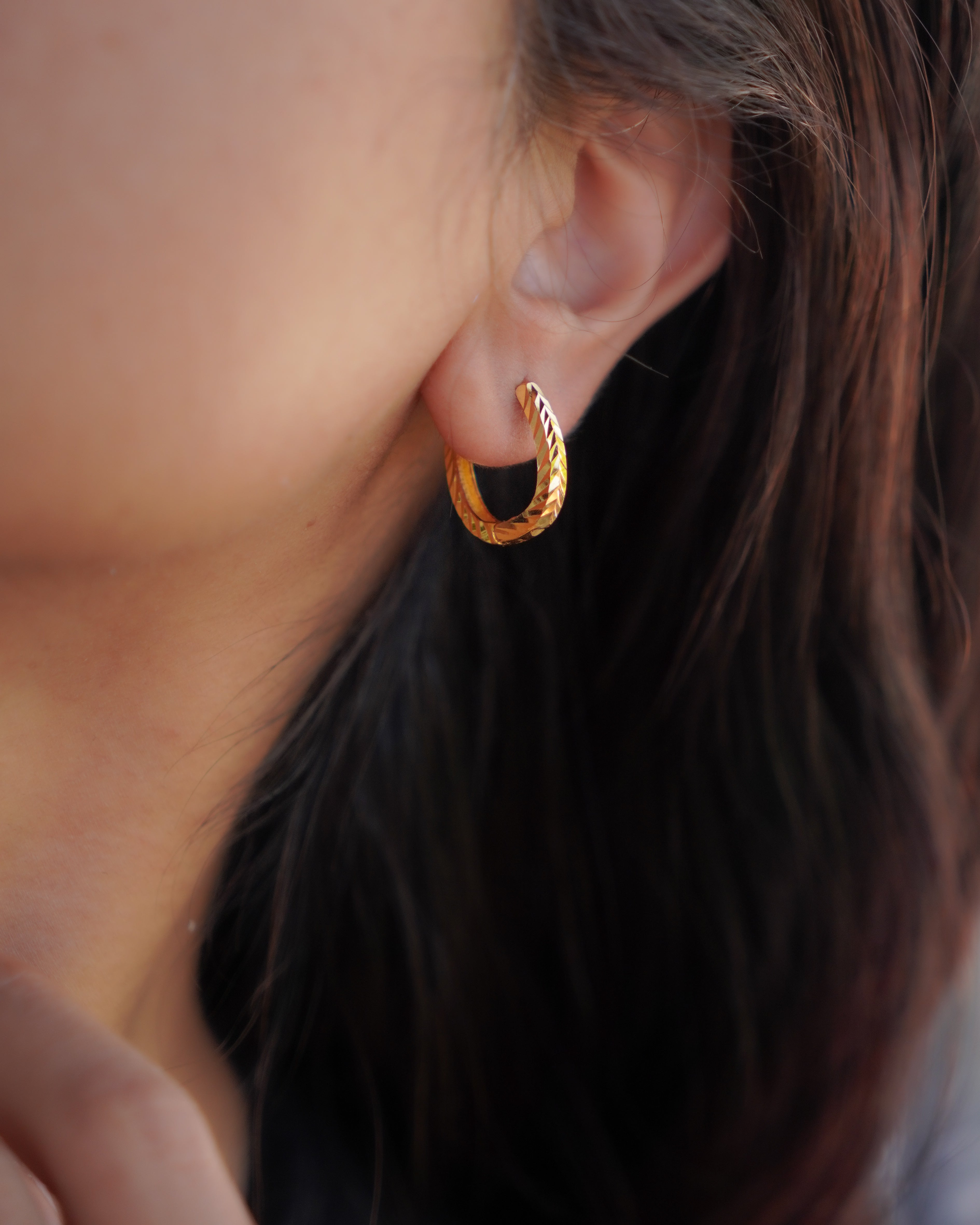 FLORA-Diamond Cut Gold Hoop Earrings for Women | Textured Lightweight Everyday Hoops