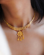 ORO- Gold Plated Flower Pendant Necklace & Earring Set