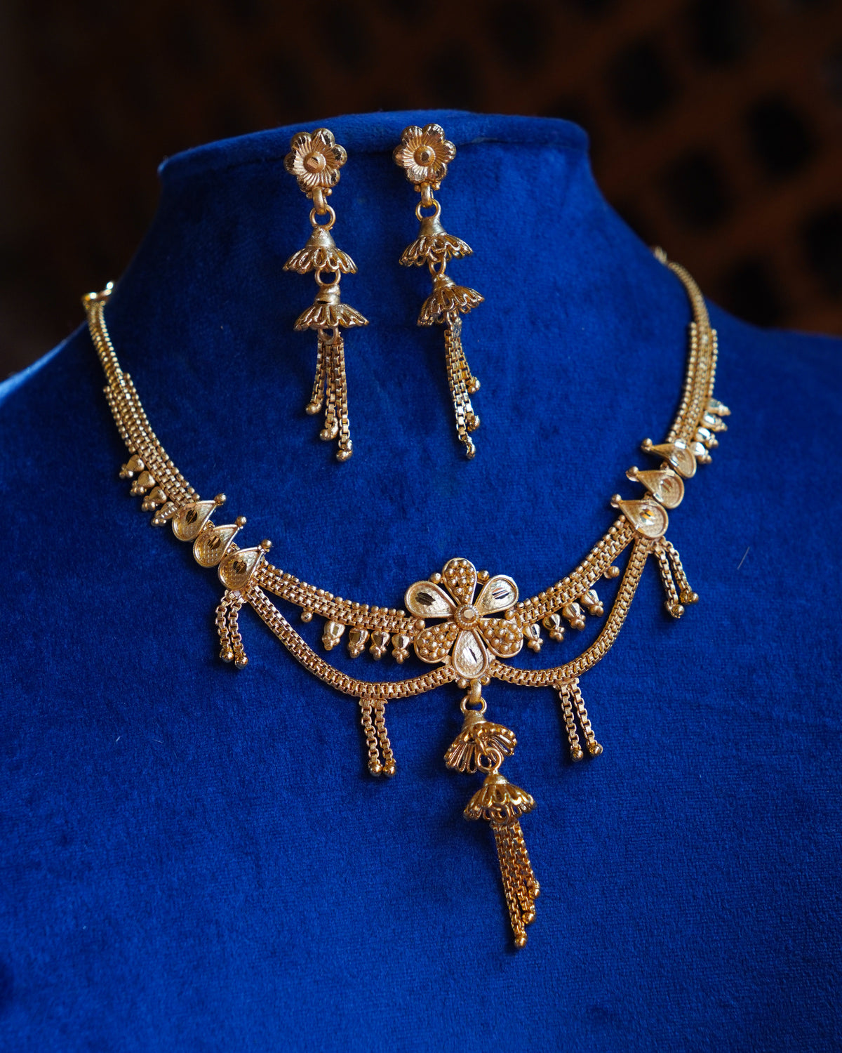 ORO- Matte Finish Floral Tassel Gold Plated Necklace & Earrings Set