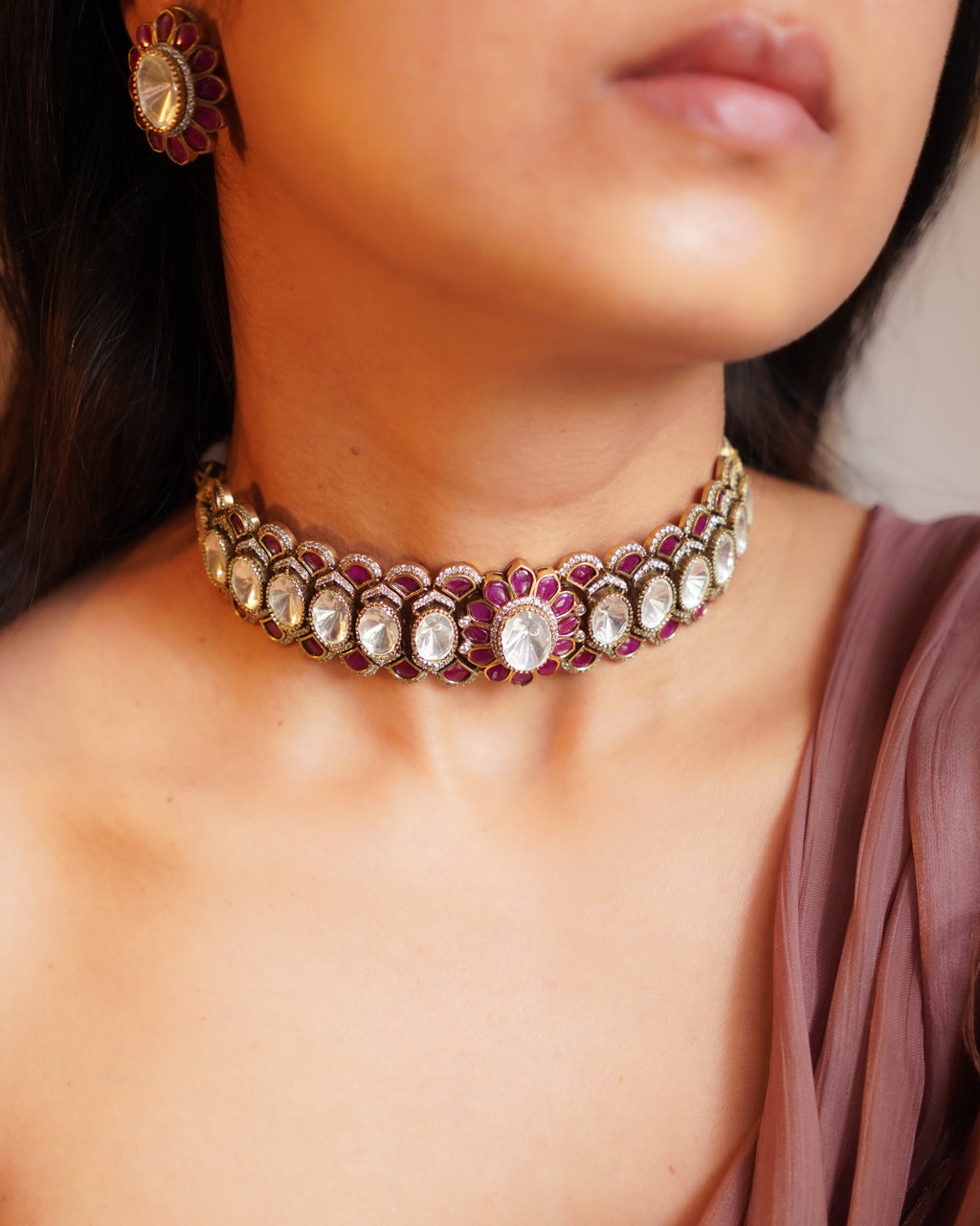 ZIKHIN- Maharani Splendor Elegant Choker Set