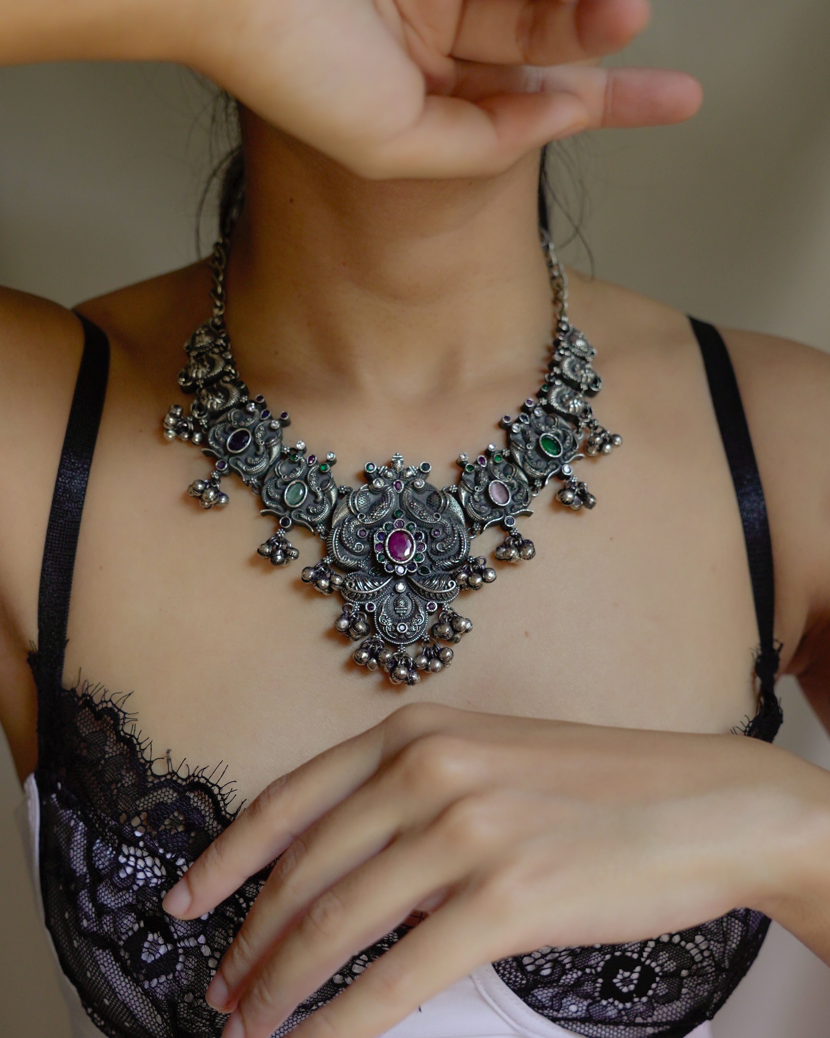 Anassa- Rani Necklace Set