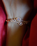 ORO- Ad Studded Leaf Style Bracelet