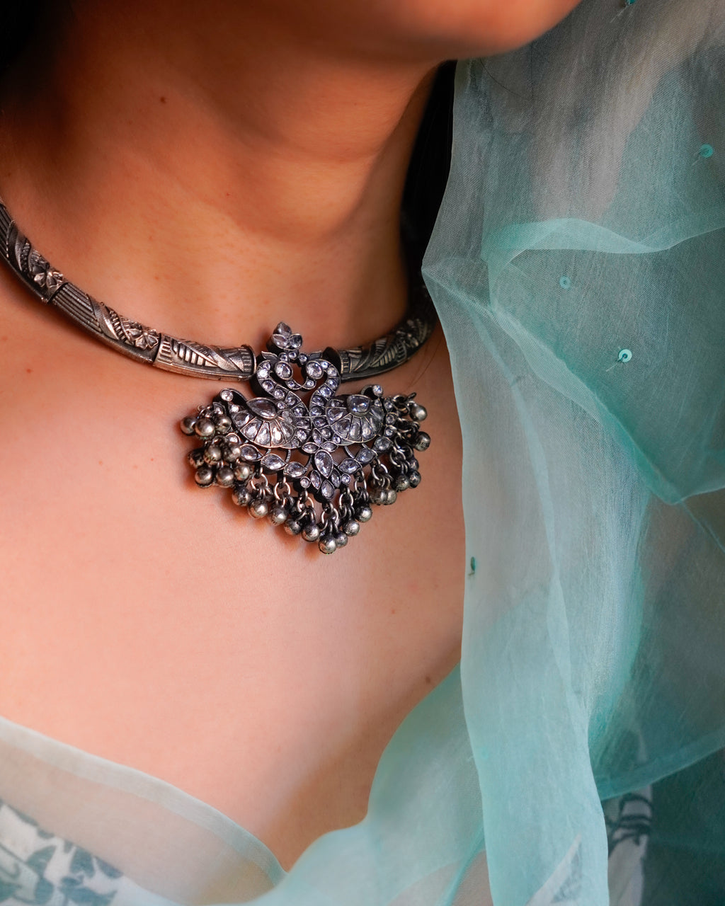 Anassa-Floral Peacock Folk Necklace Set