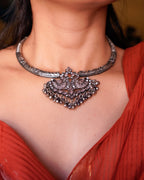 Anassa-Floral Peacock Folk Necklace Set