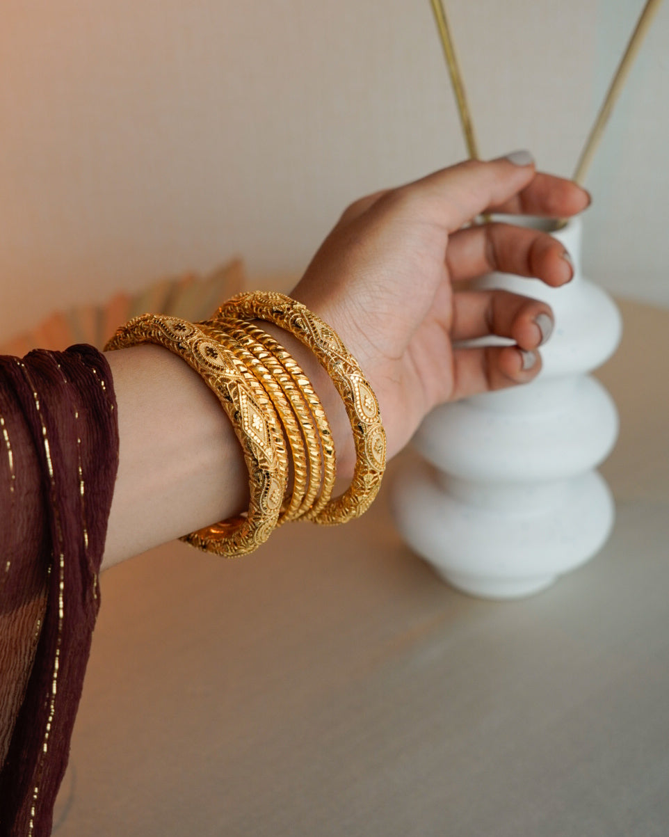 ORO- Gold Paisley Bangles