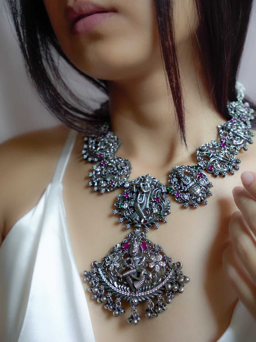 Anassa- Goddess Long Necklace Set