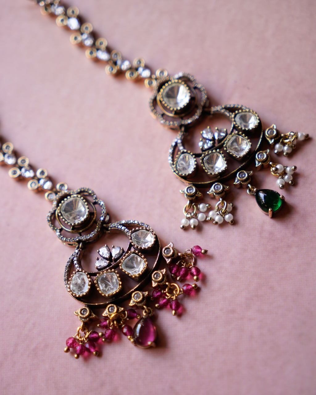 ROOP- Radiant Beauty Traditional Maang Tikka