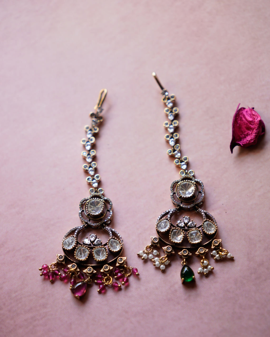 ROOP- Radiant Beauty Traditional Maang Tikka