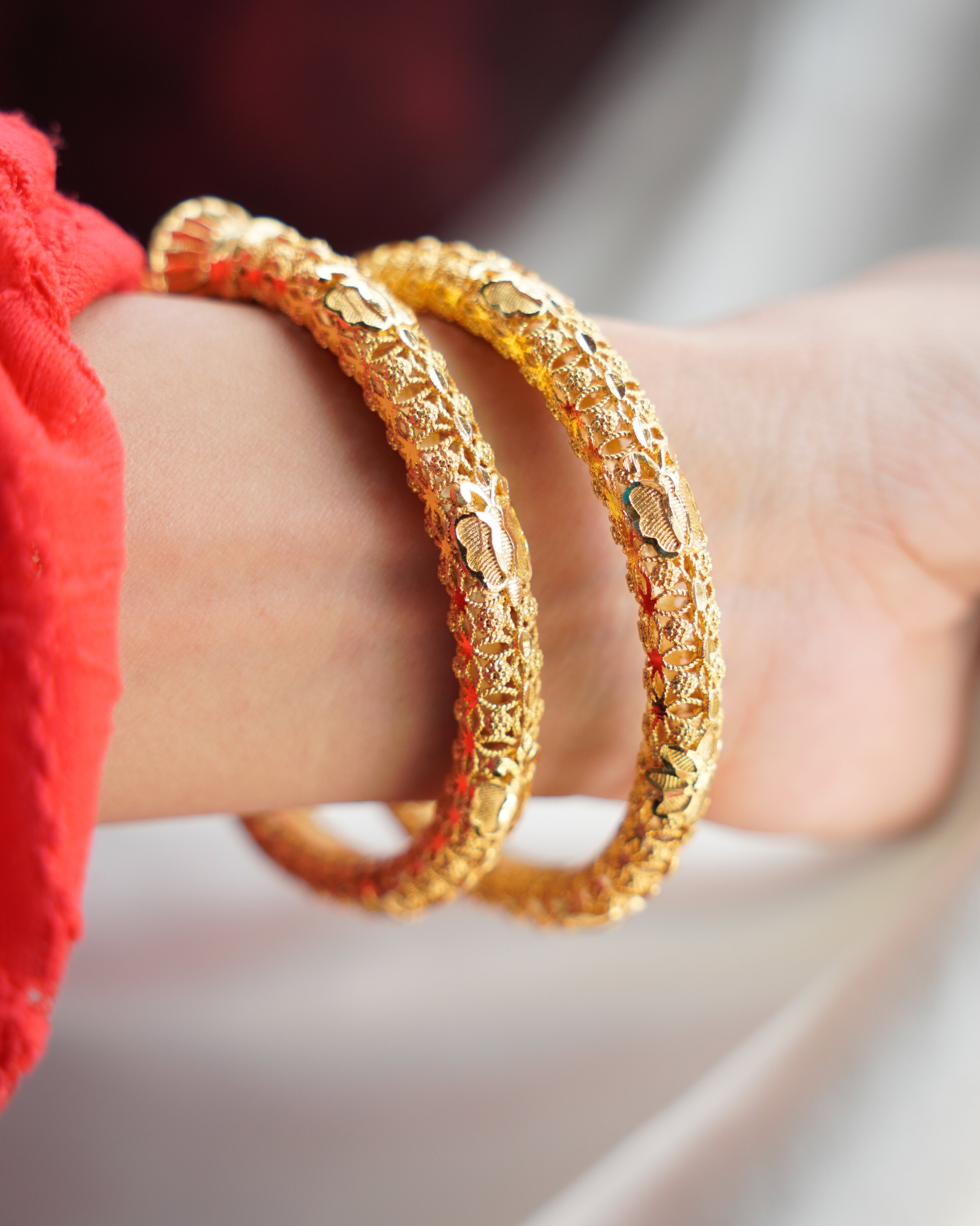 ORO-Gold Traditional Bangles