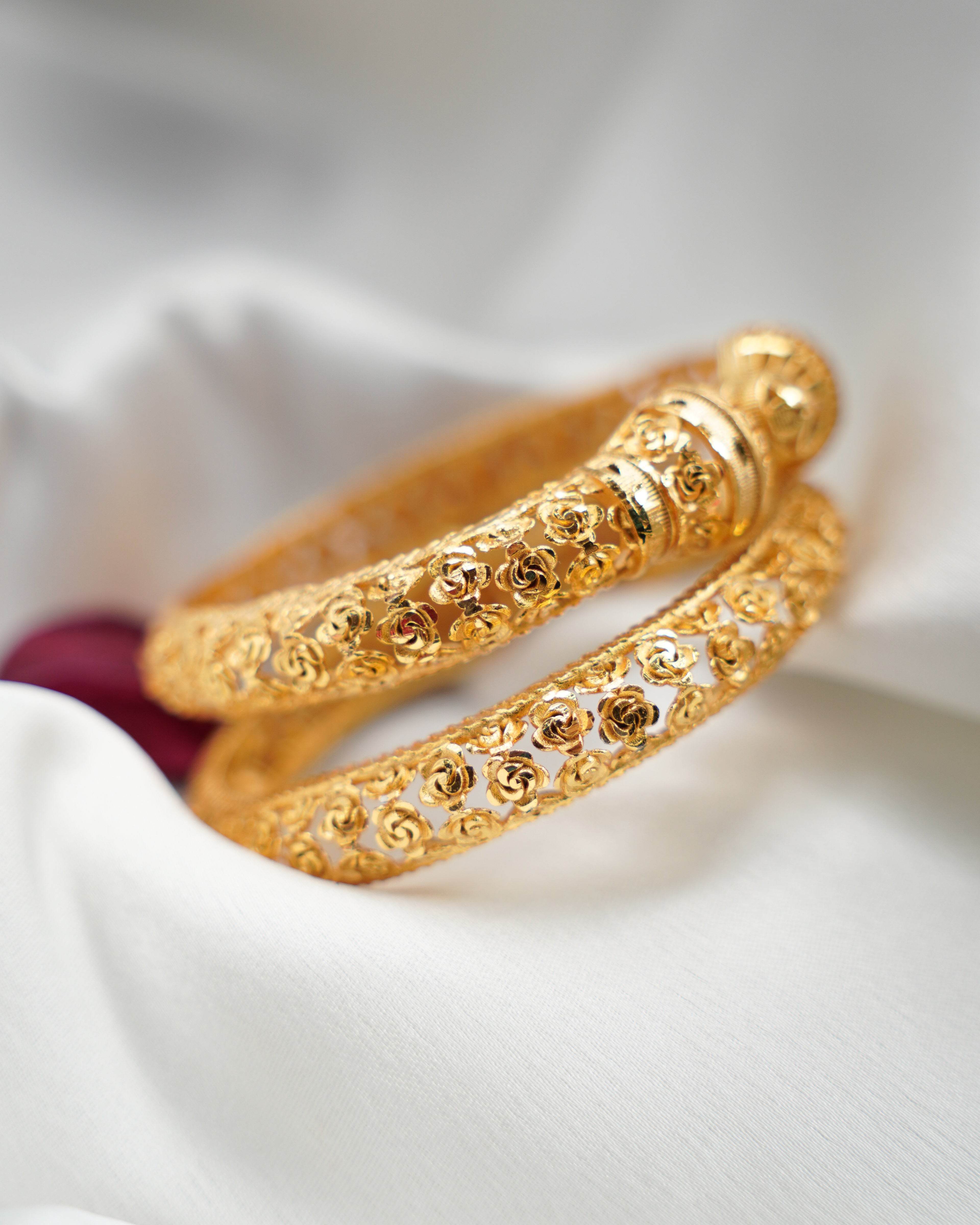 ORO-Flower Designed Gold Plated Bangles