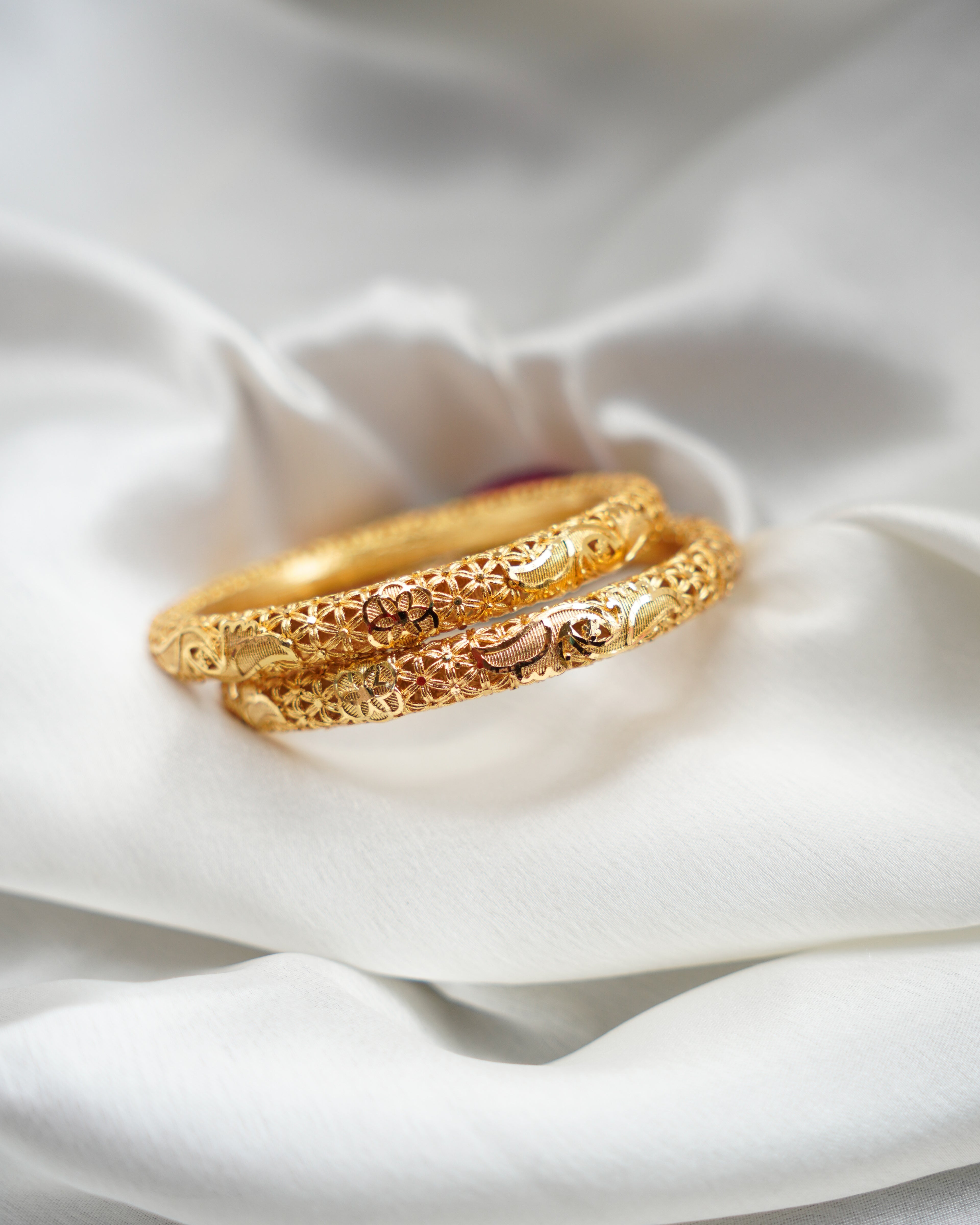 ORO- Gold Bangles