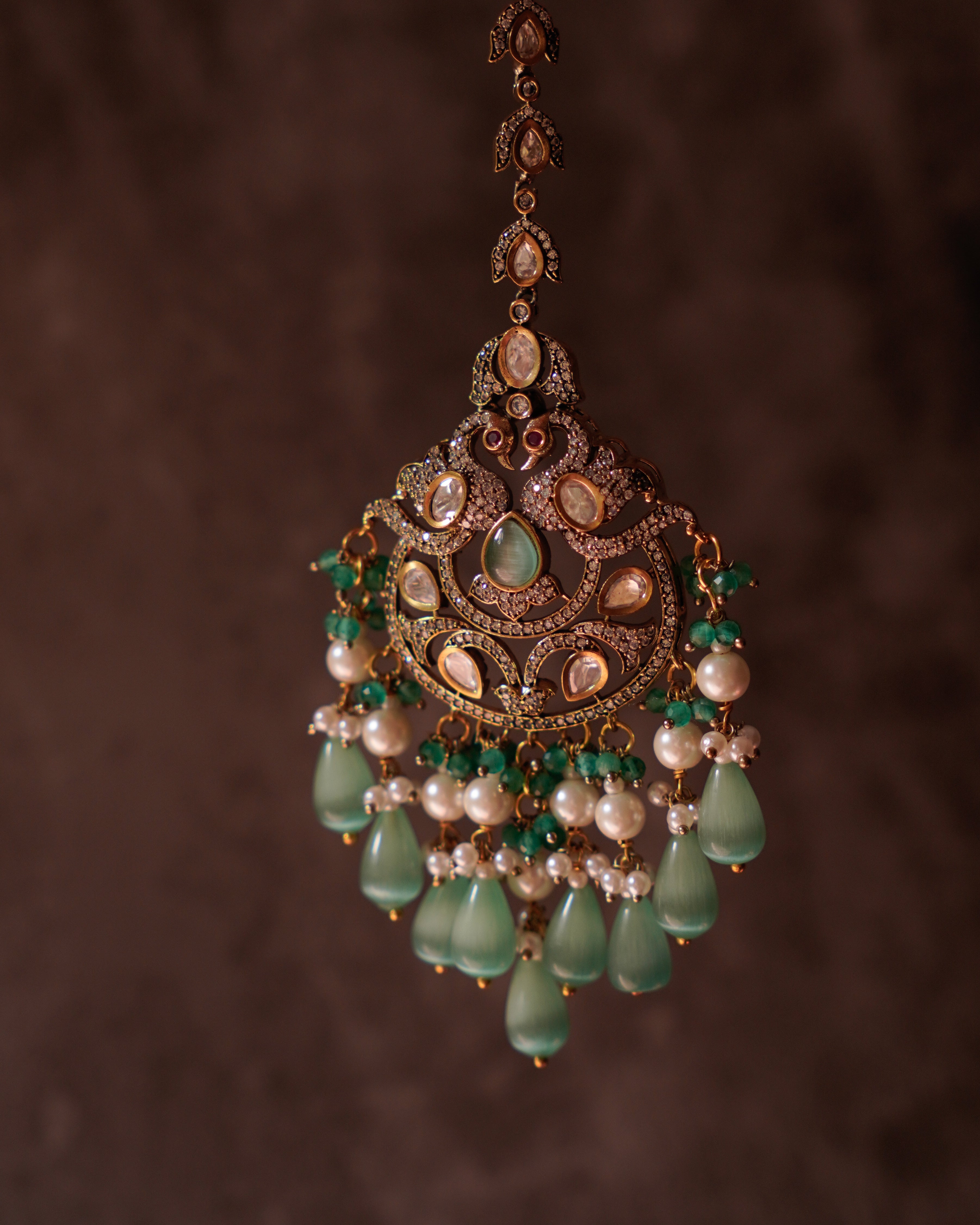 ROOP- Bird Motif Traditional Maang Tikka