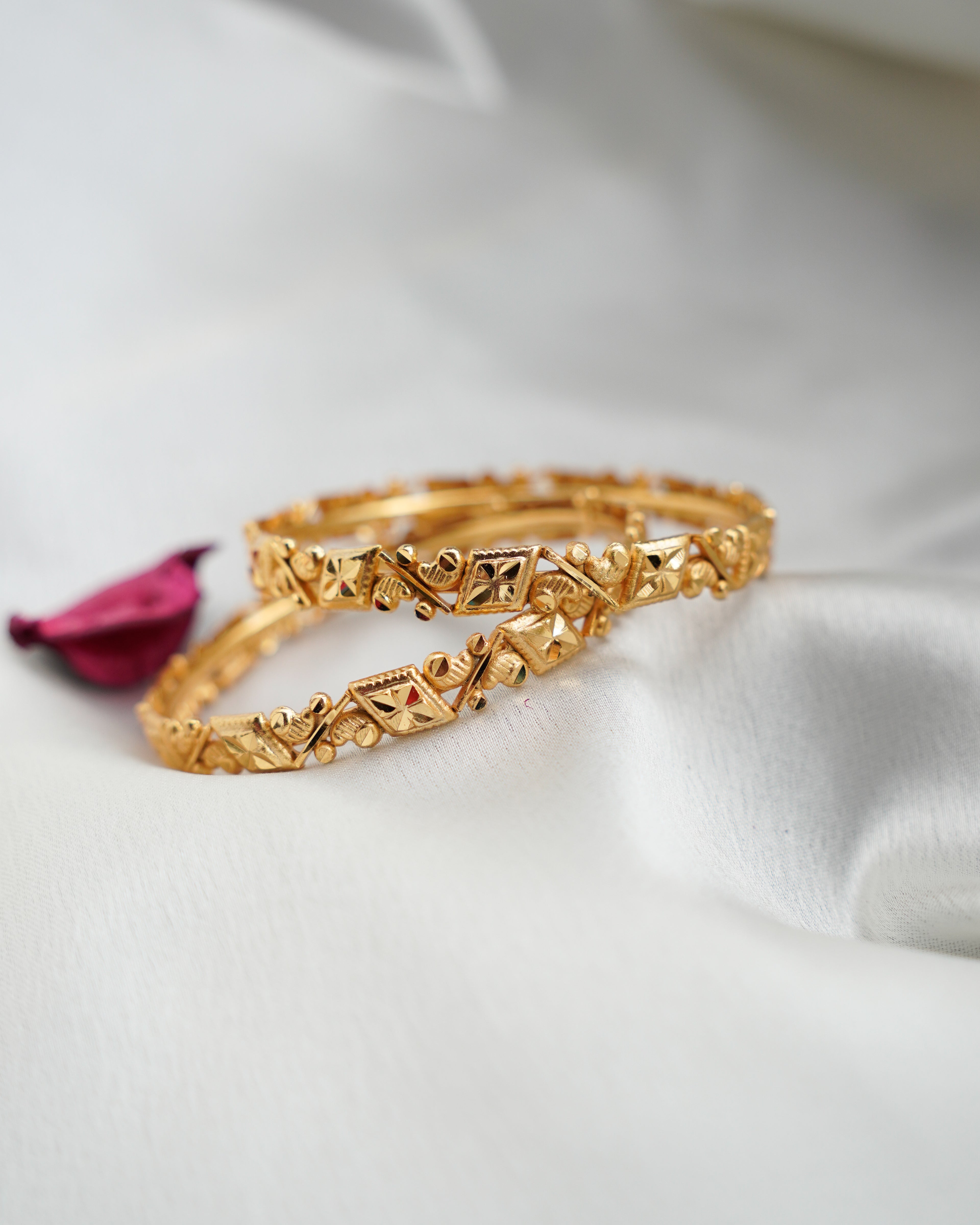 ORO-Traditional Gold Churi Bangles