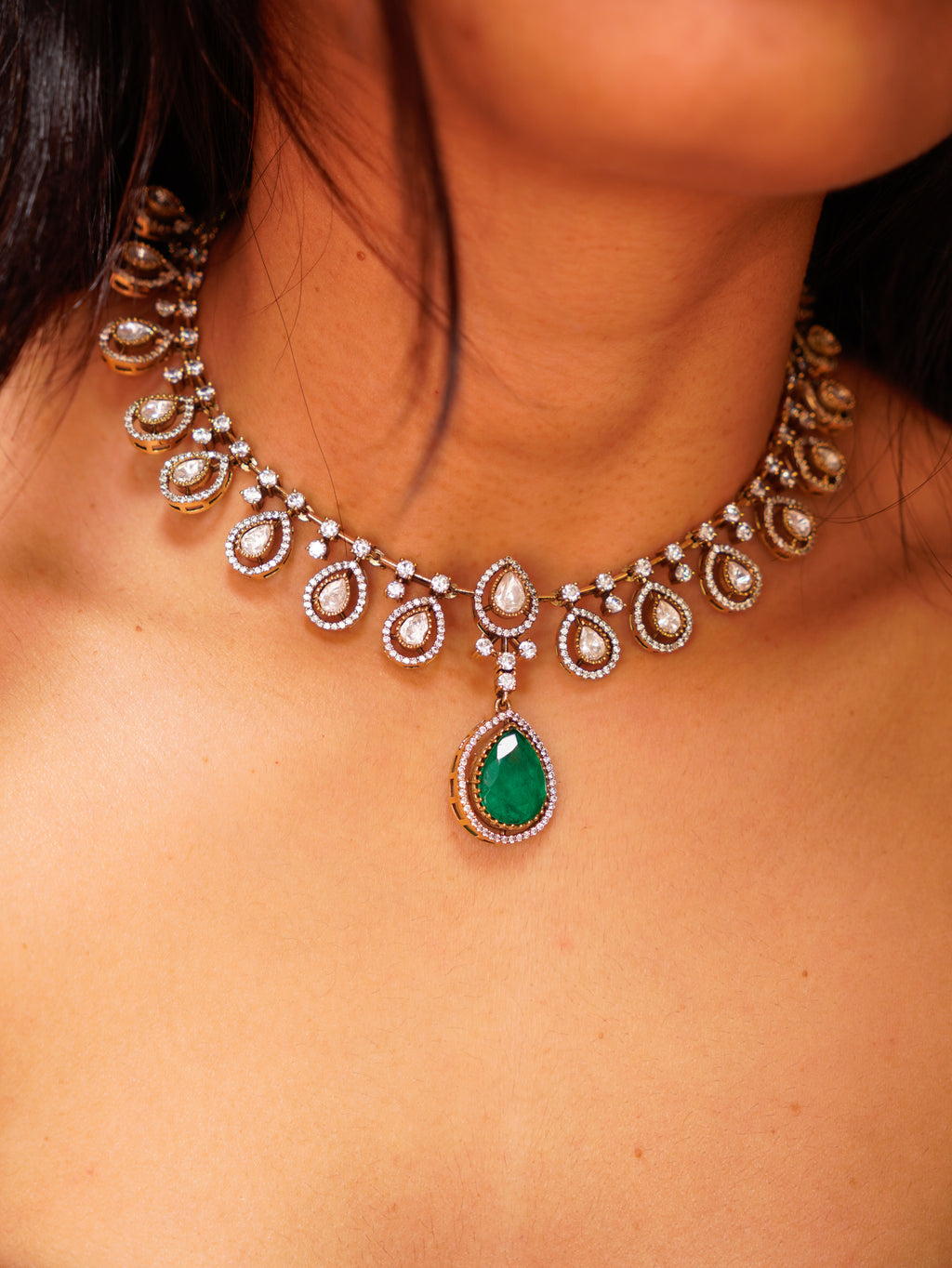 ZIKHIN- Regal Splendor Emerald and Diamond Necklace Set