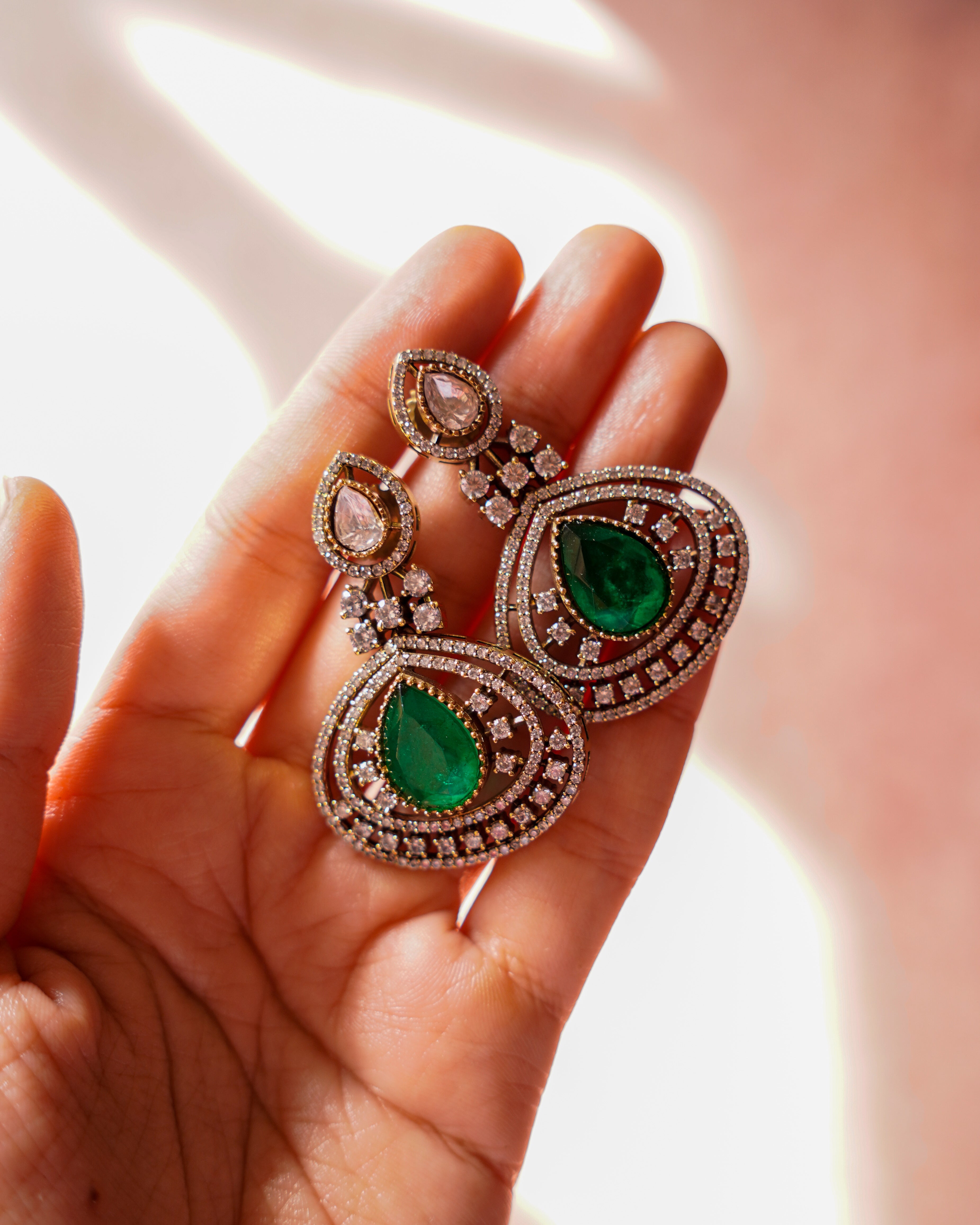 ZIKHIN- Regal Splendor Emerald and Diamond Necklace Set