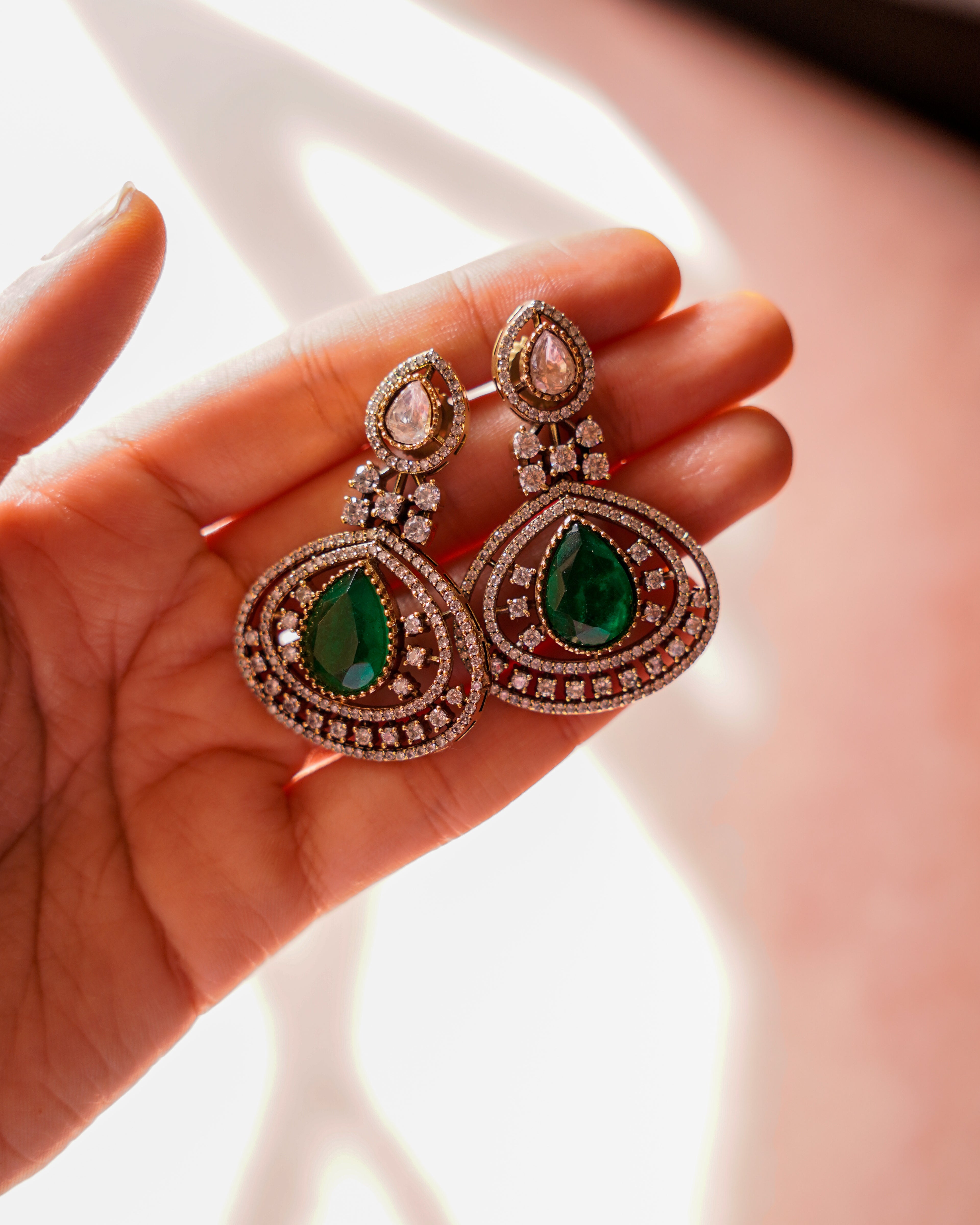 ZIKHIN- Regal Splendor Emerald and Diamond Necklace Set
