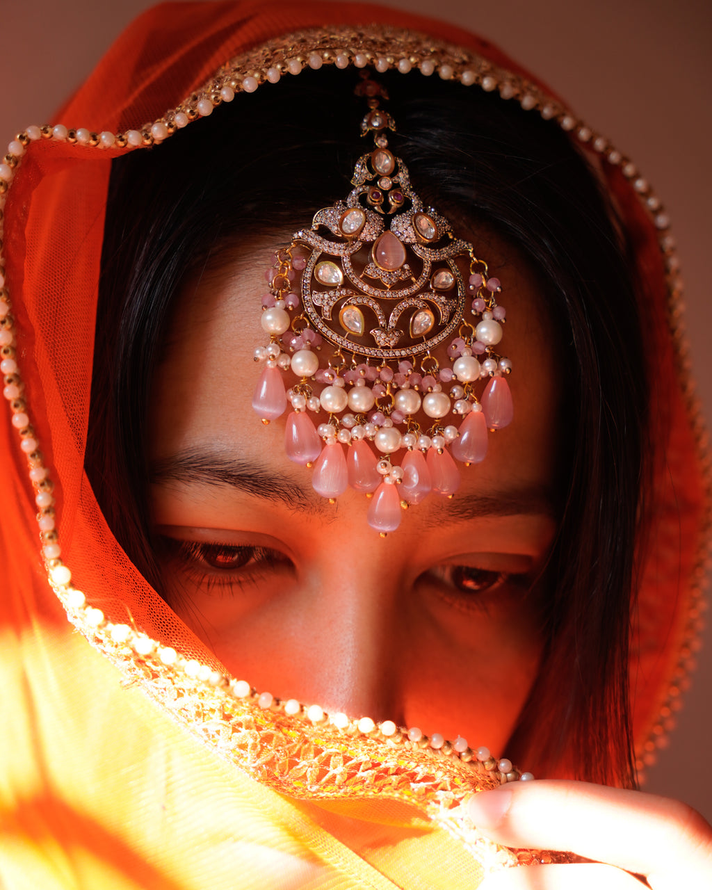 ROOP- Bird Motif Traditional Maang Tikka