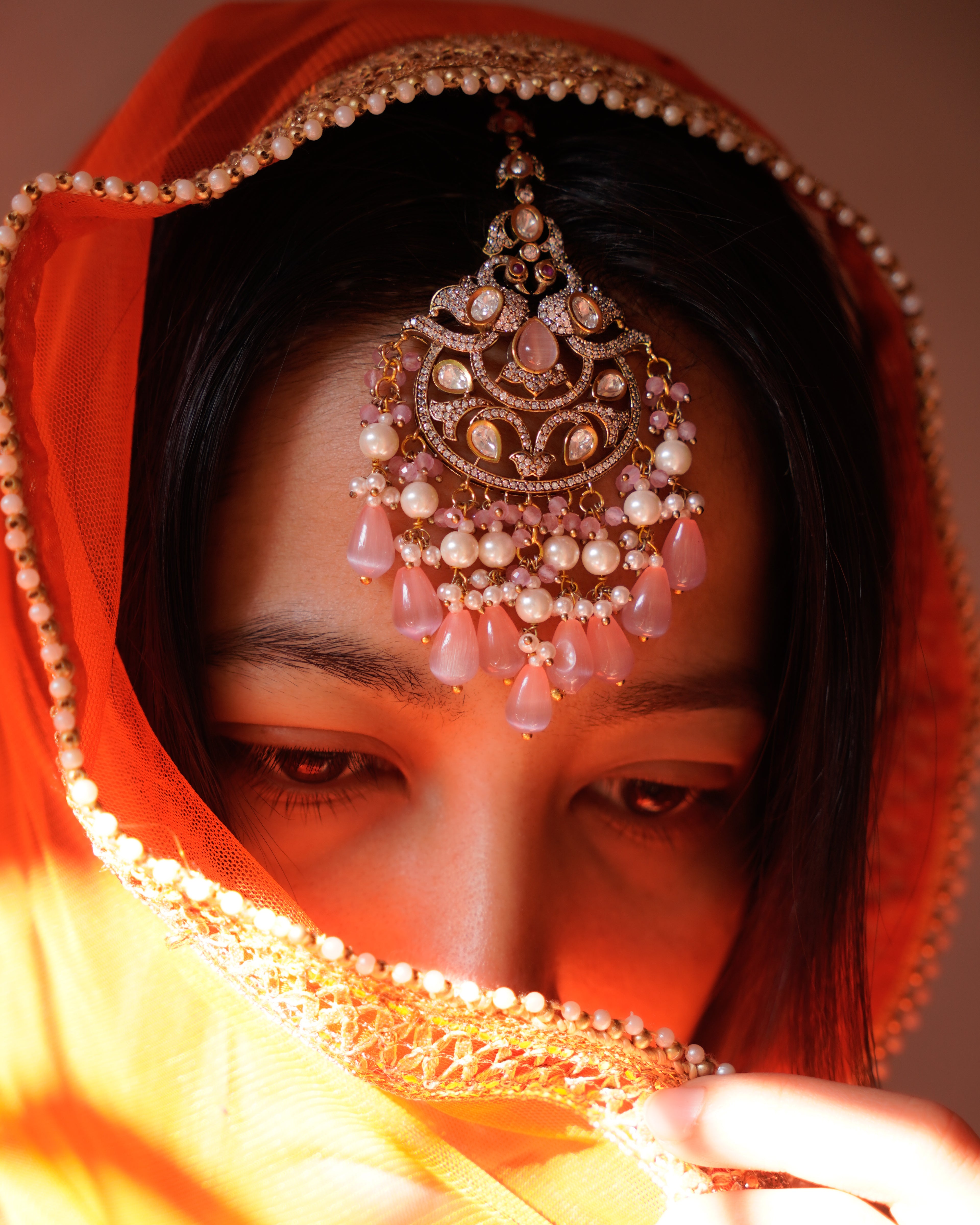 ROOP- Bird Motif Traditional Maang Tikka