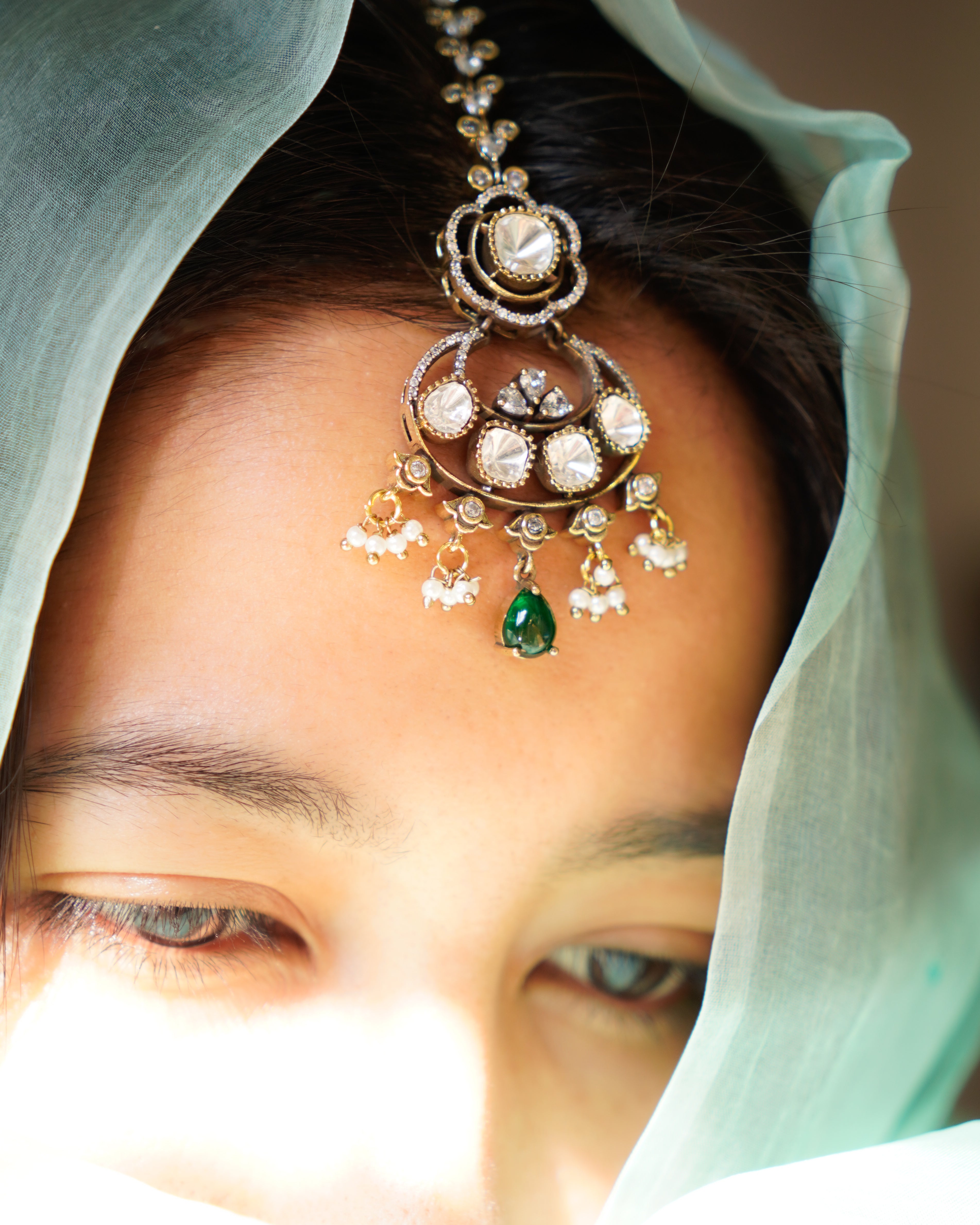 ROOP- Radiant Beauty Traditional Maang Tikka