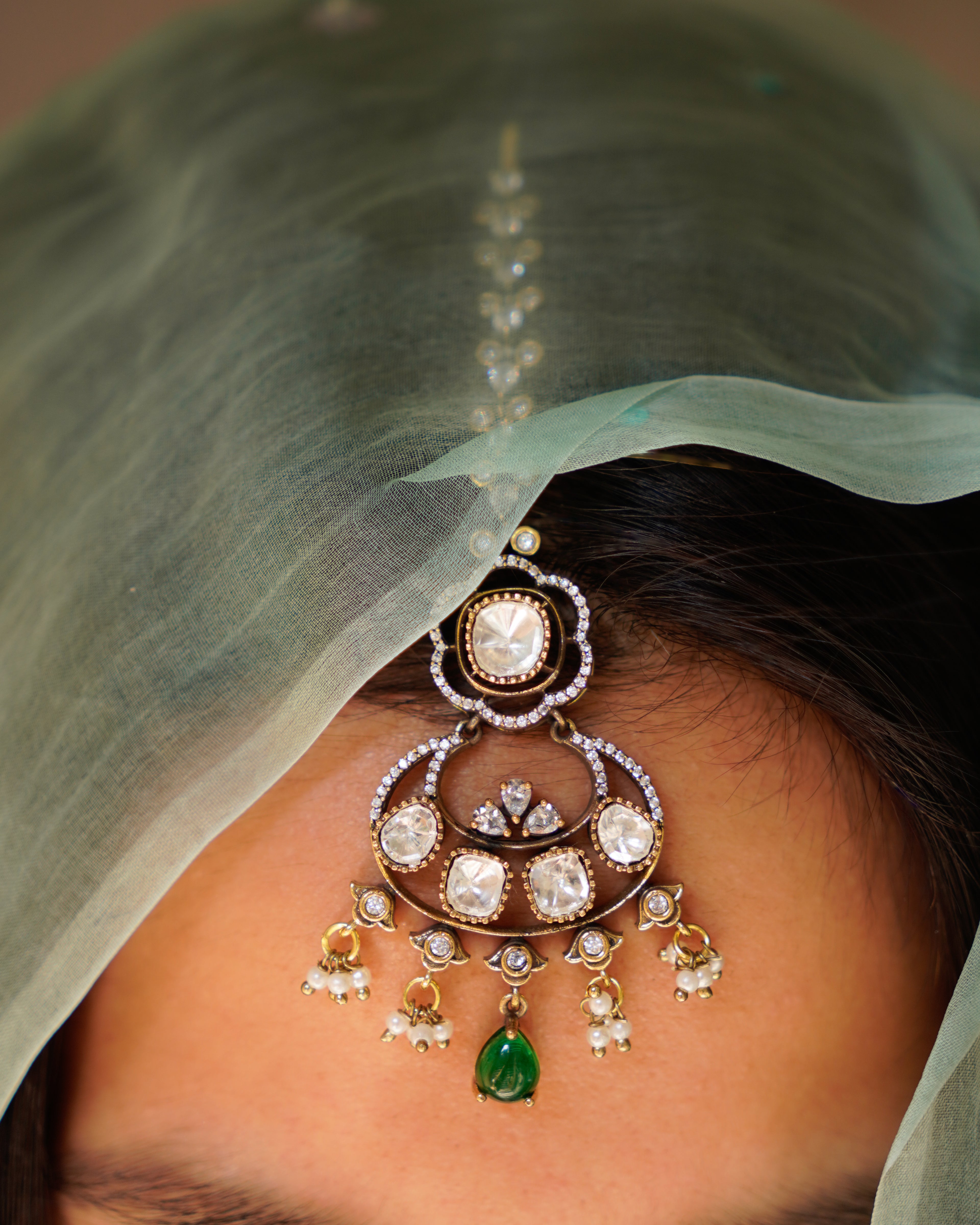 ROOP- Radiant Beauty Traditional Maang Tikka