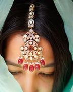 ROOP-Peacock Motif Kundan Maang Tikka