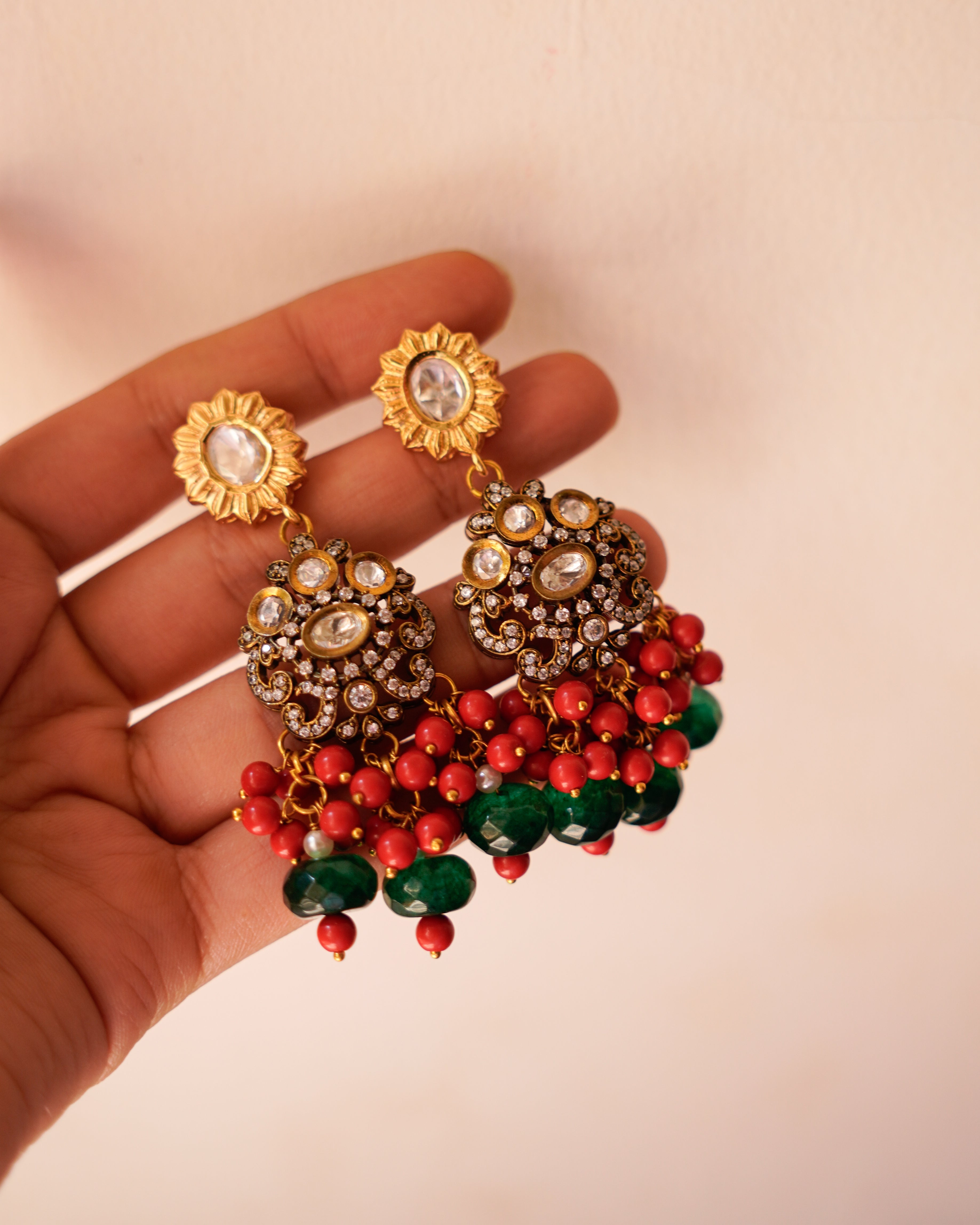 ZIKHIN- Beautiful Palki Stonework Kundan Choker Set