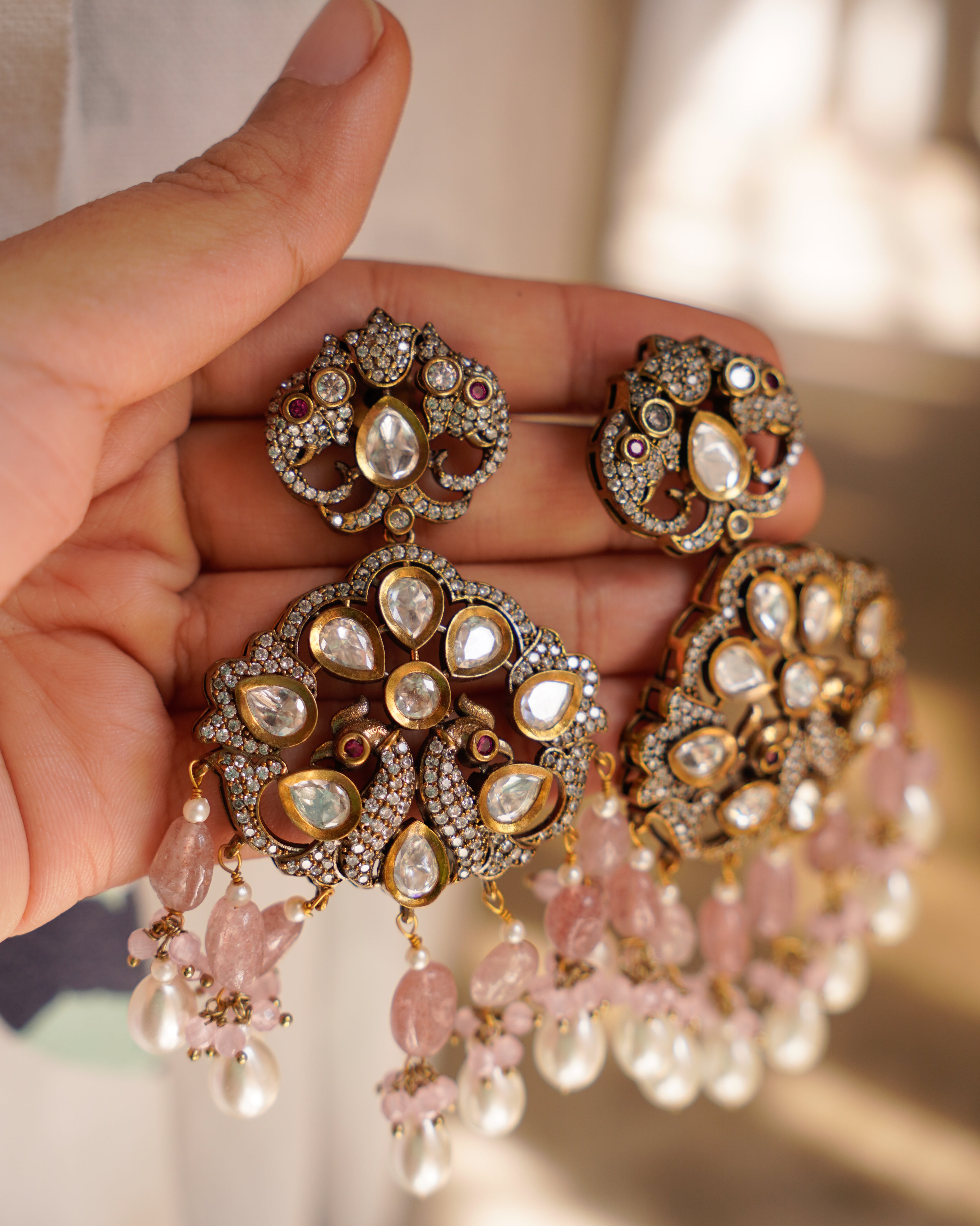 ZIKHIN - Divine Victorian Kundan Pendant Necklace set with Quartz Stones